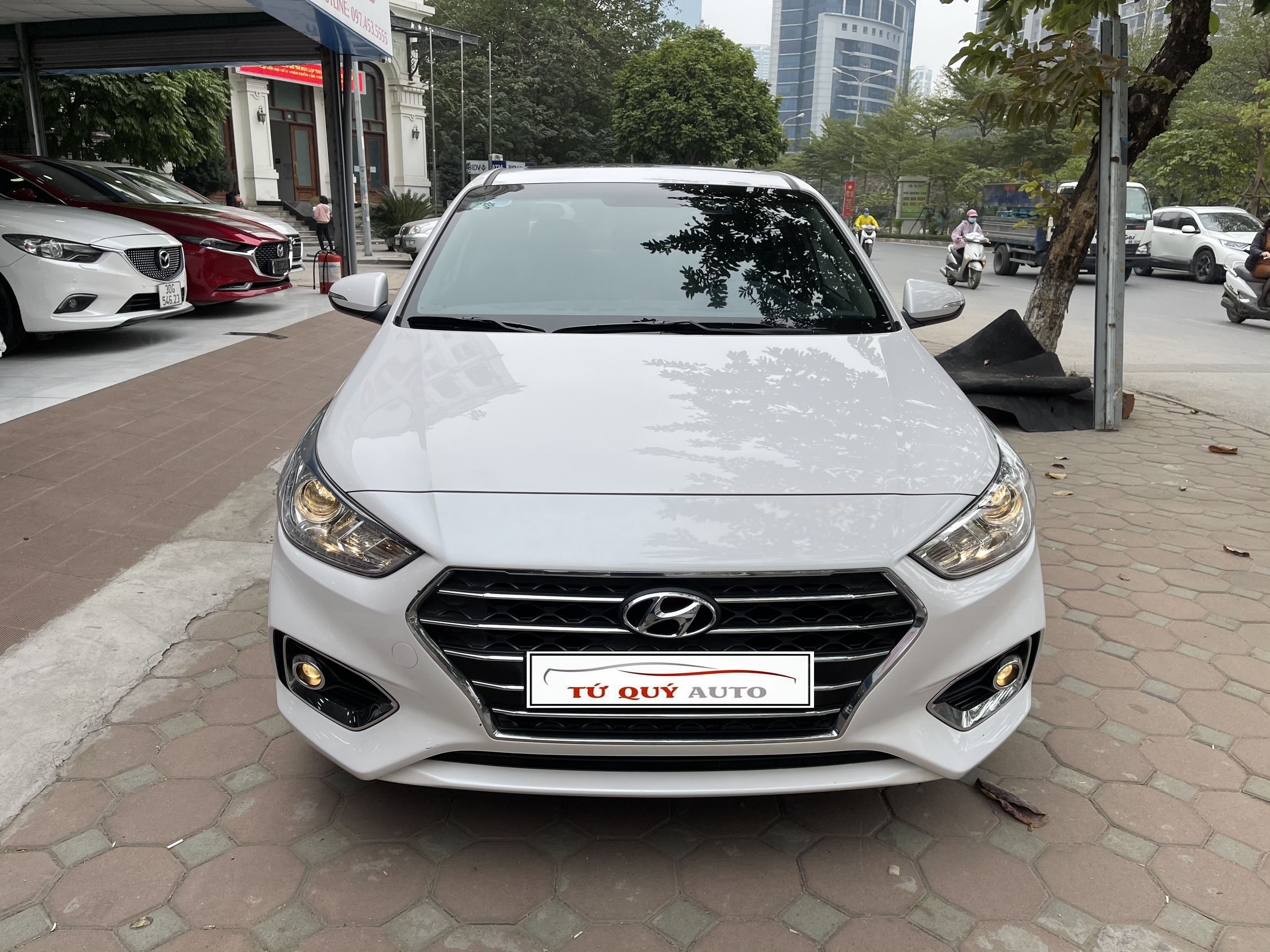 Xe Hyundai Accent 1.4ATH 2018 - Trắng