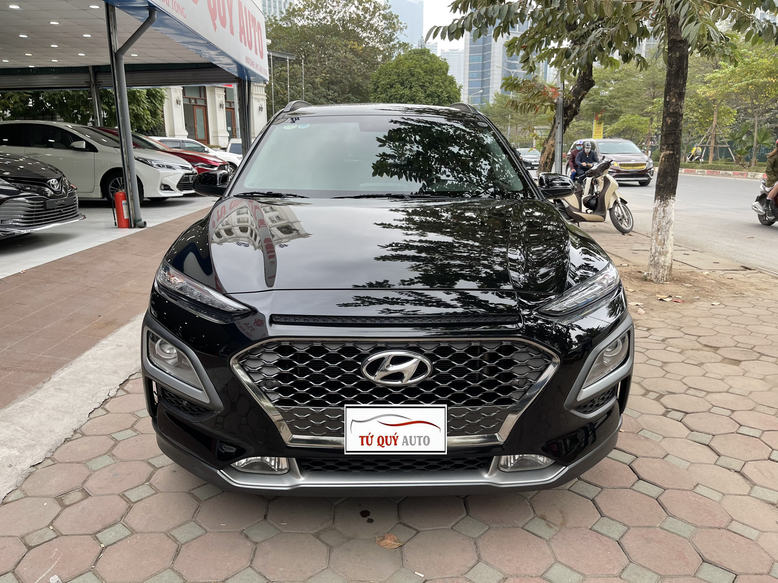 Xe Hyundai Kona 1.6Turbo 2019 - Đen