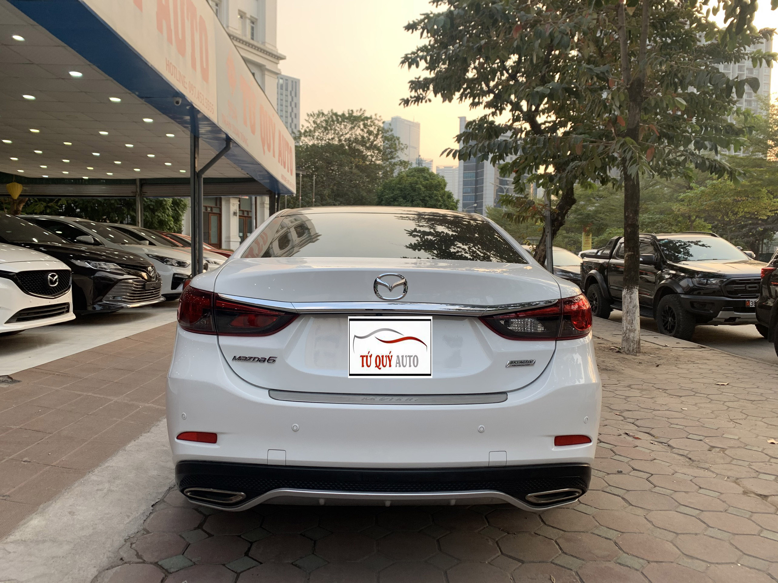 Mazda 6 Premium 2.0AT 2018 - 2