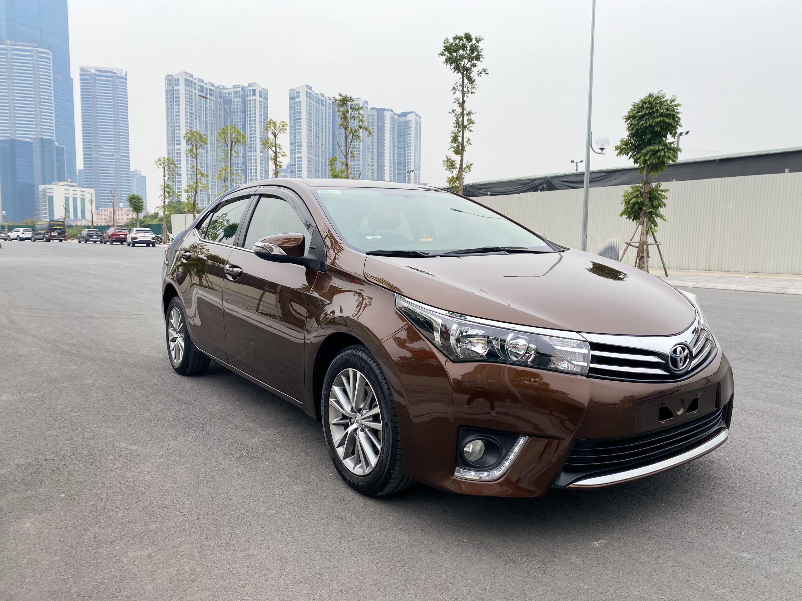 Toyota Altis 1.8G 2014 - 6