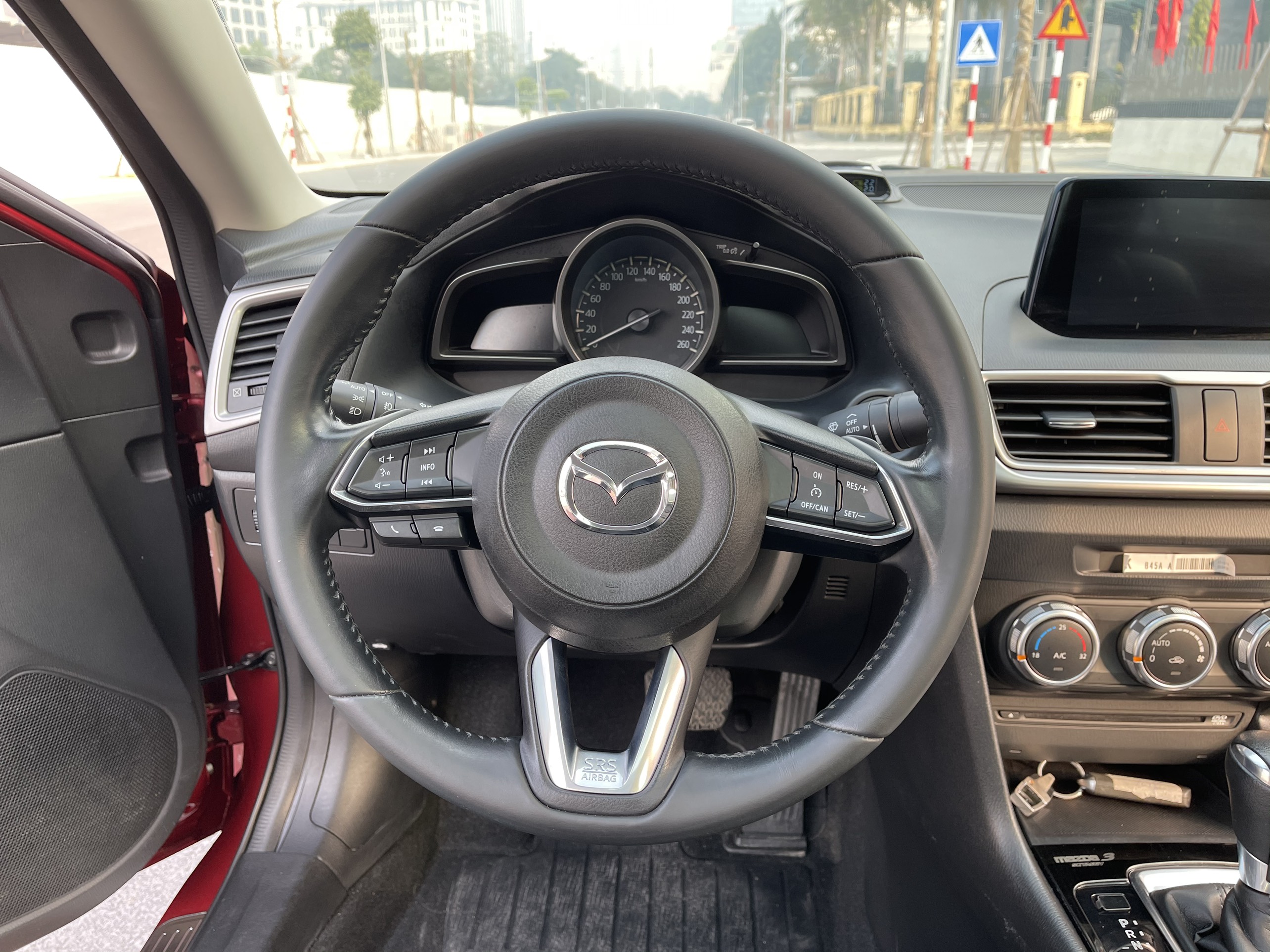 Mazda 3 Sedan 2018 - 10