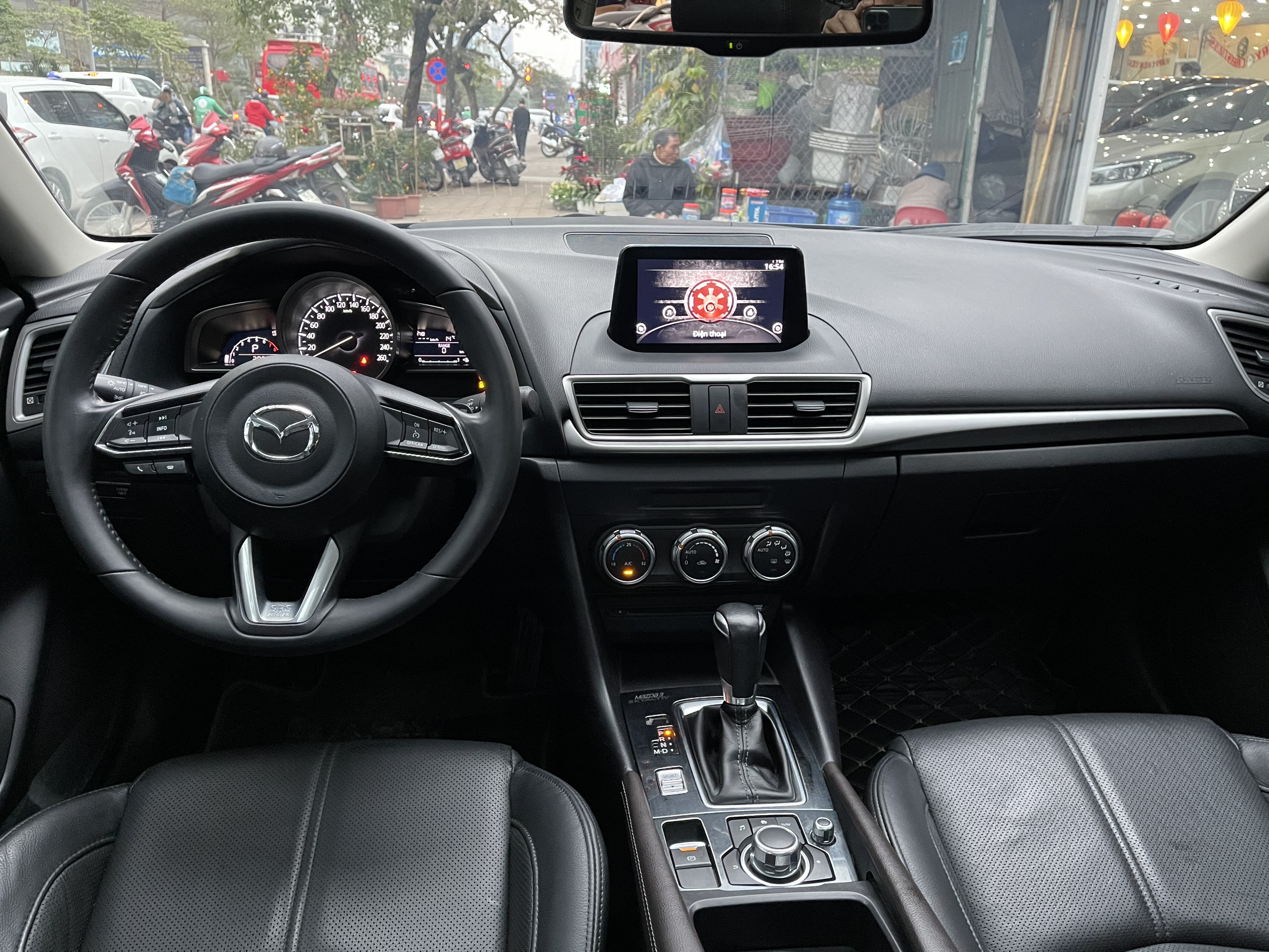 Mazda 3 Sedan 2018 - 6