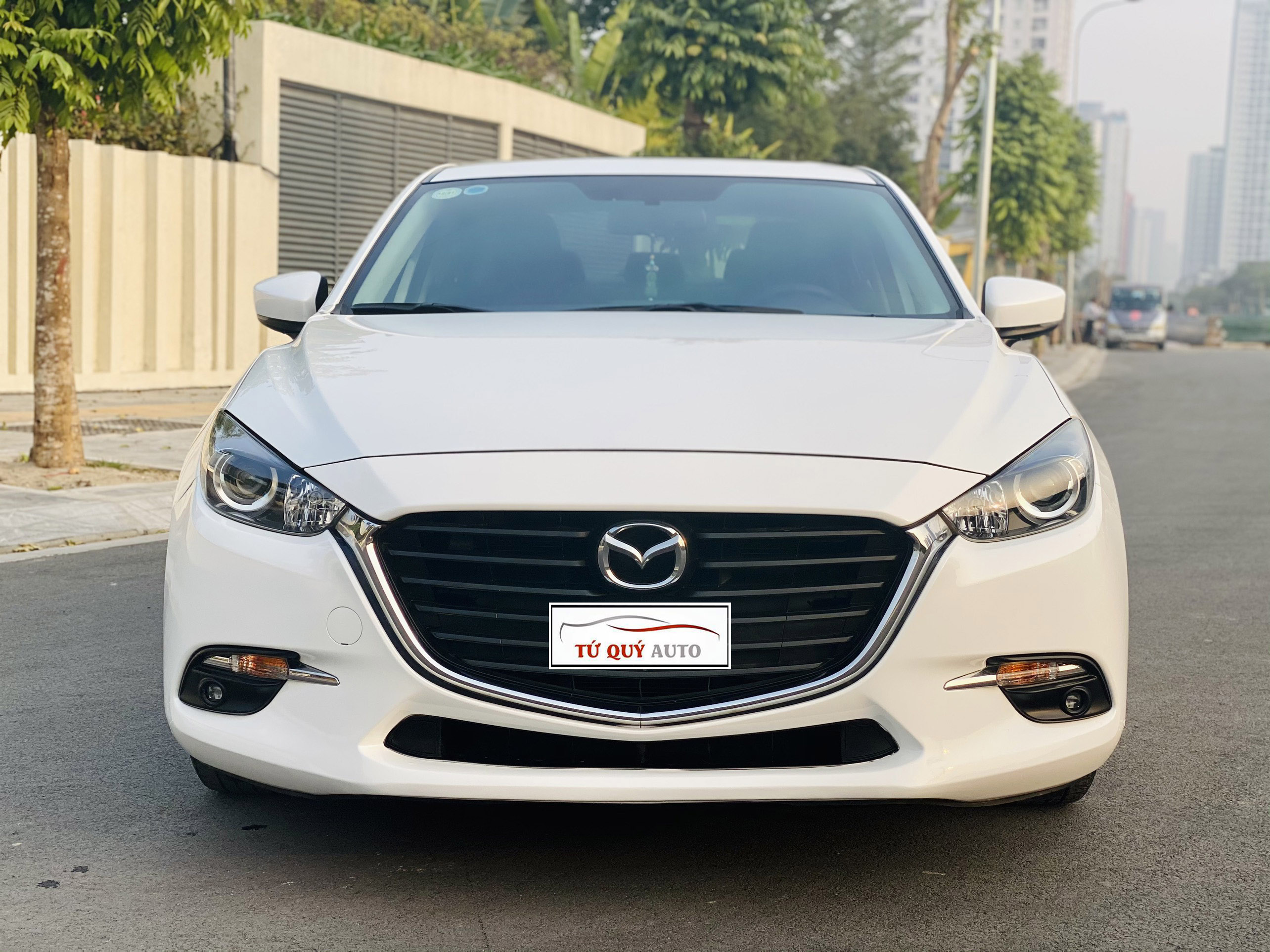 Xe Mazda 3 1.5AT 2019 - Trắng