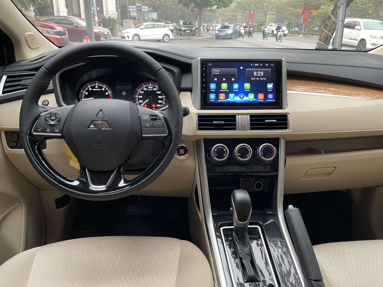 Mitsubishi Xpander AT 2019 - 7