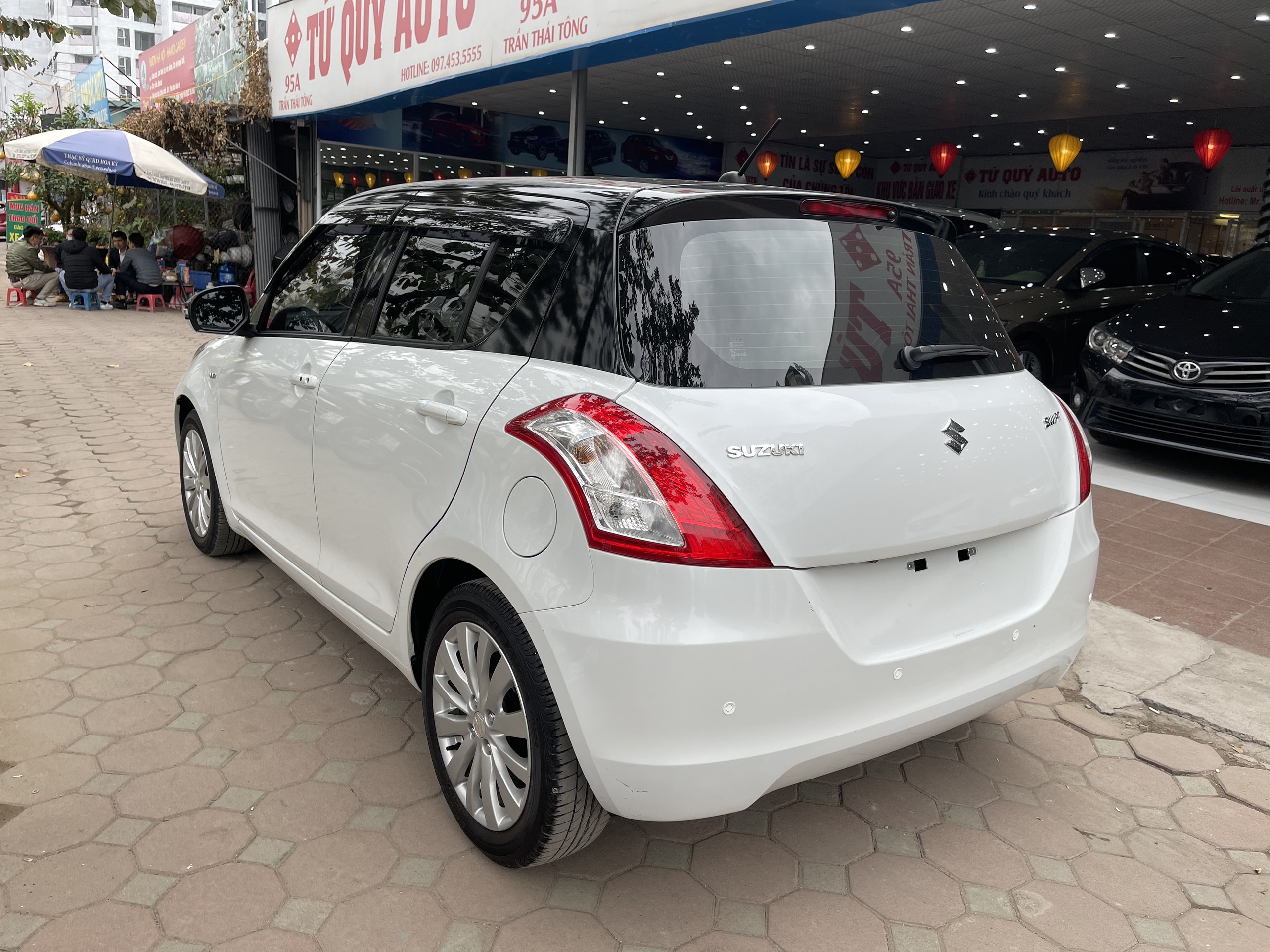 Suzuki Swift 1.4AT 2017 - 4