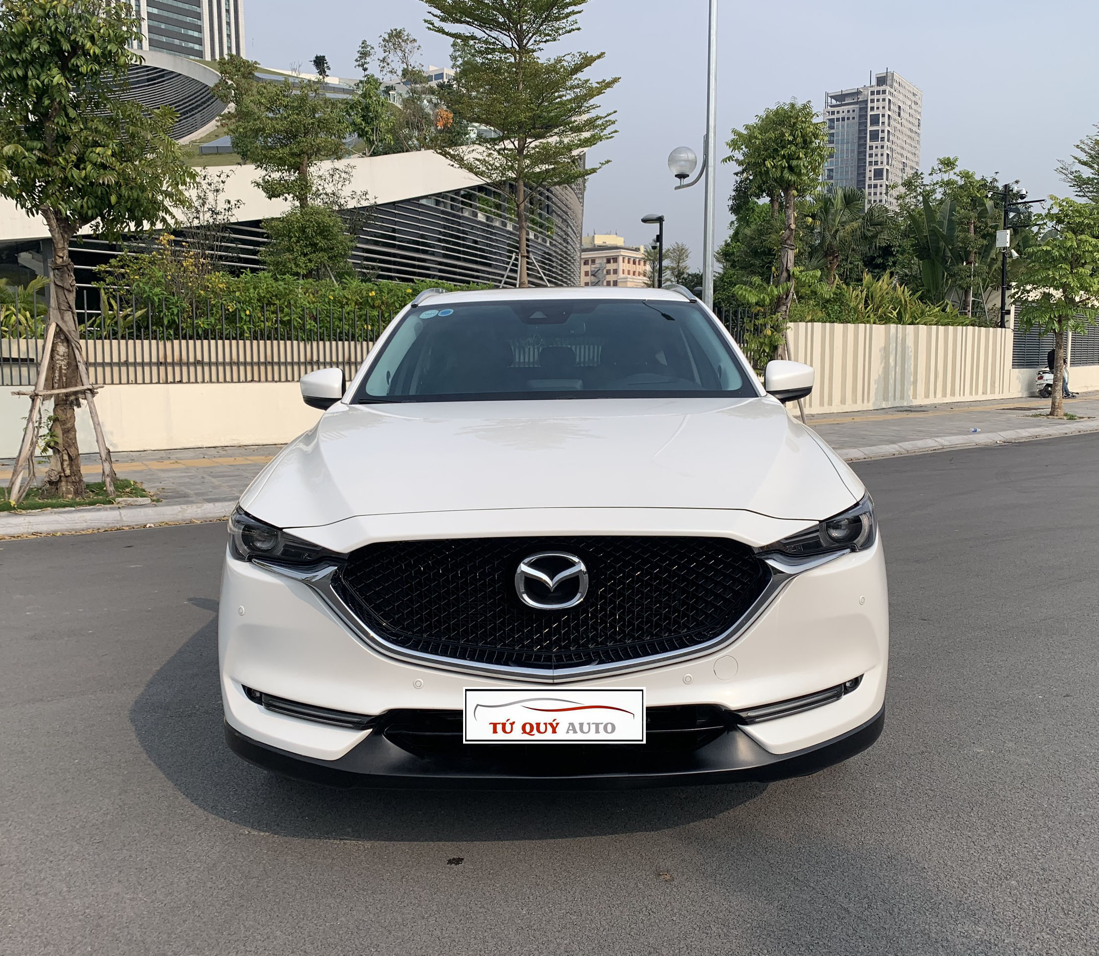 Xe Mazda CX5 2.5AT AWD 2019 - Trắng