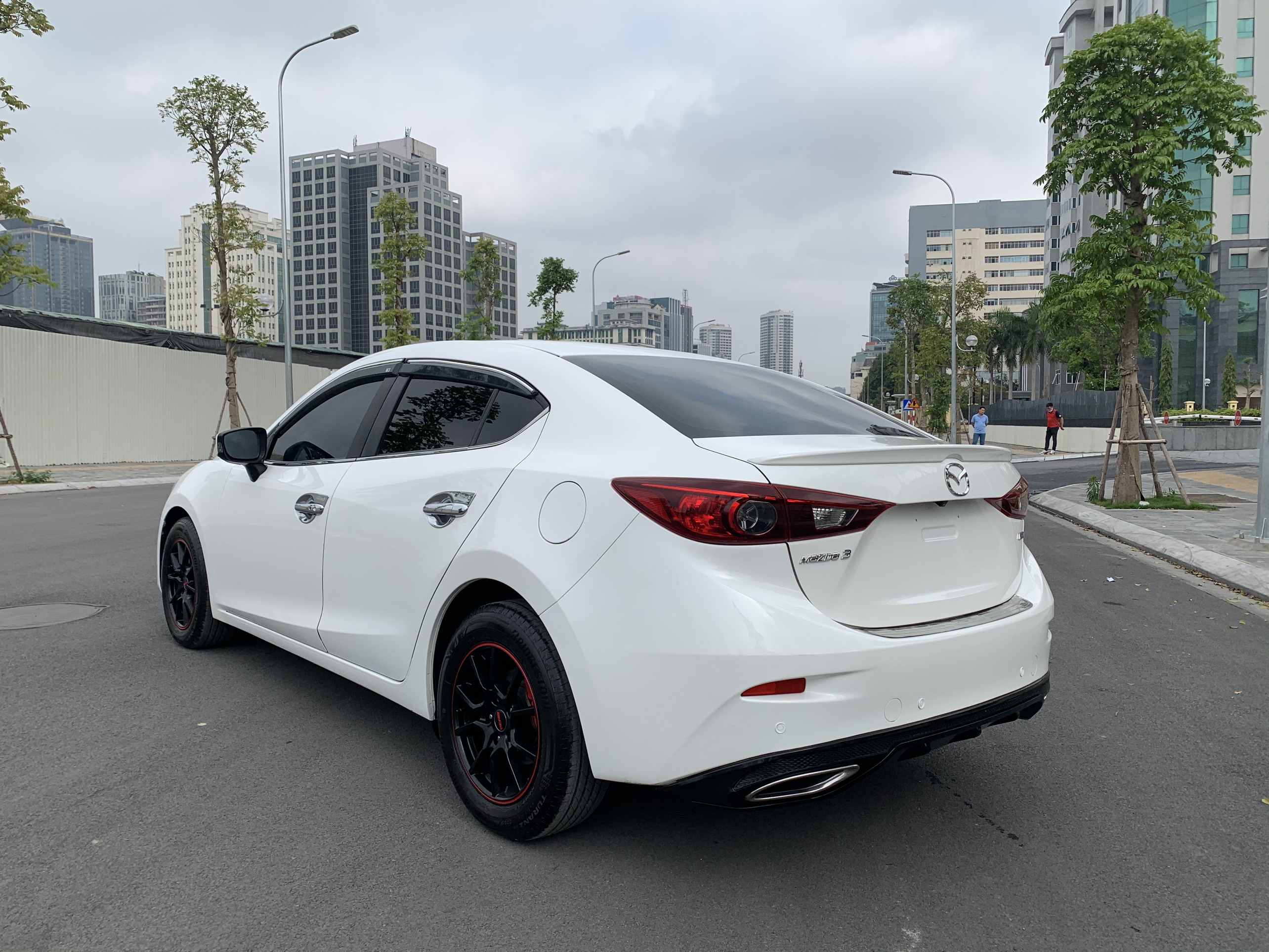 Mazda 3 Sedan 2017 - 4