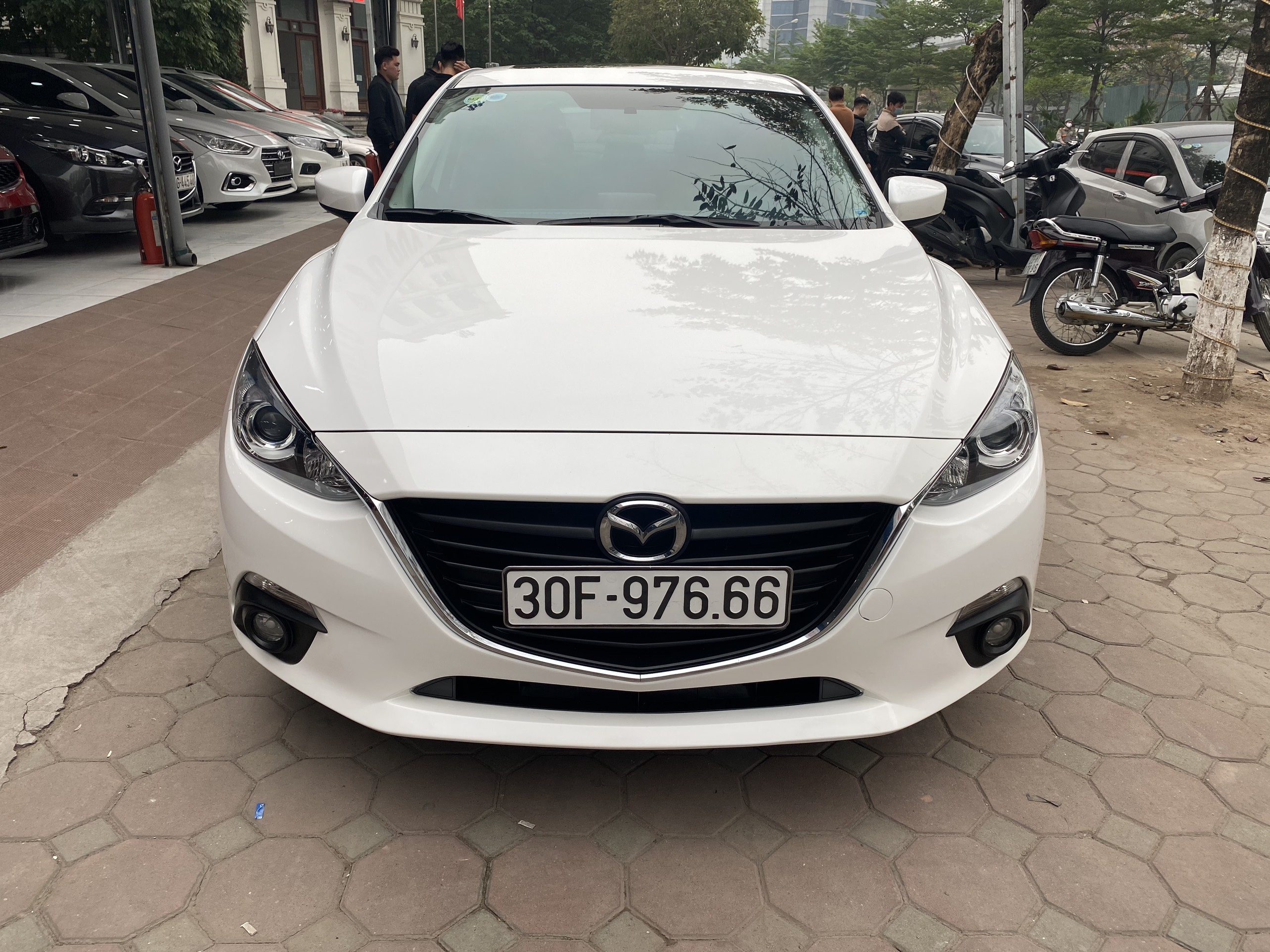 Xe Mazda 3 1.5AT 2016 - Trắng