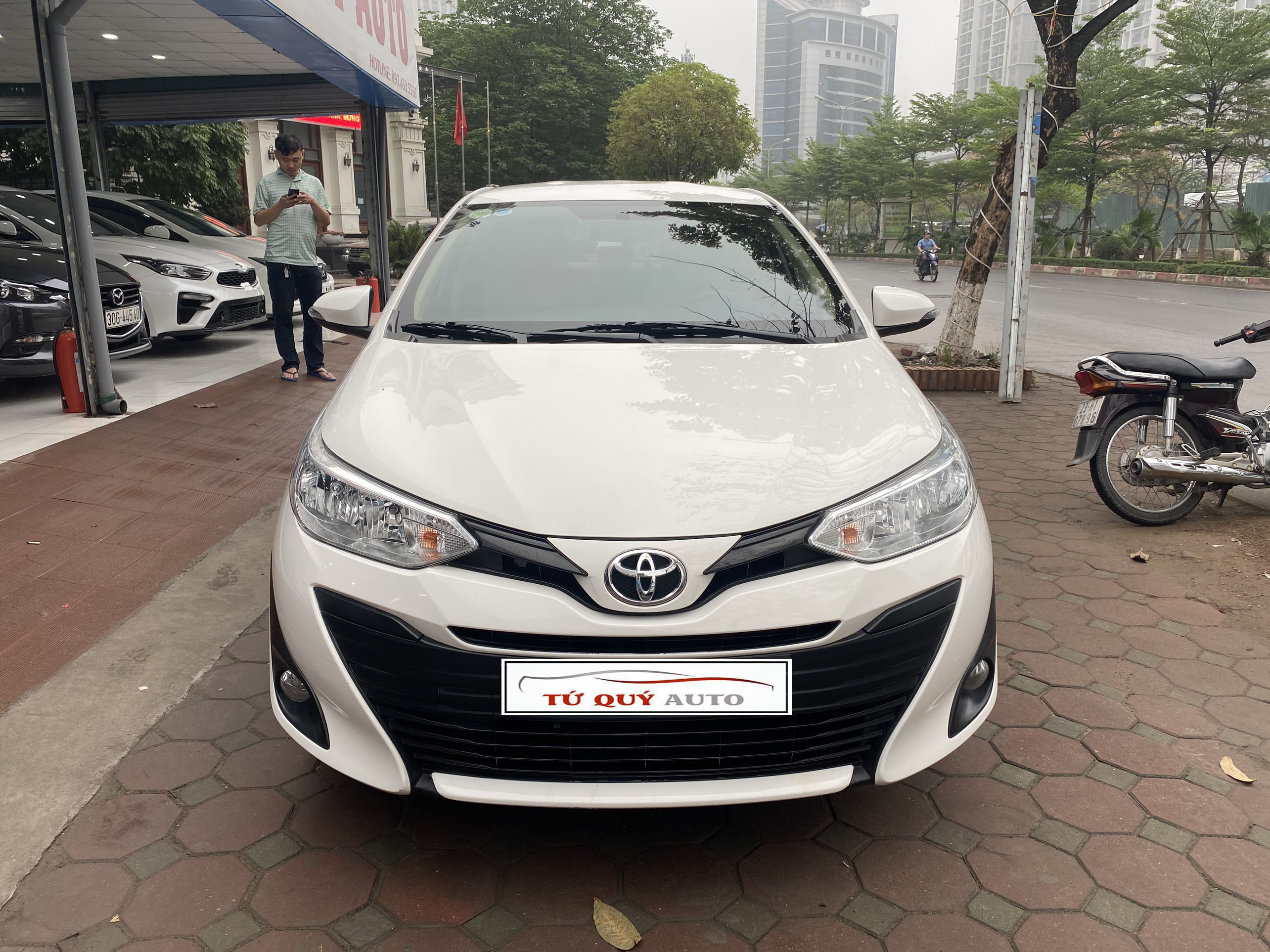 Xe Toyota Vios 1.5E 2019 - Trắng