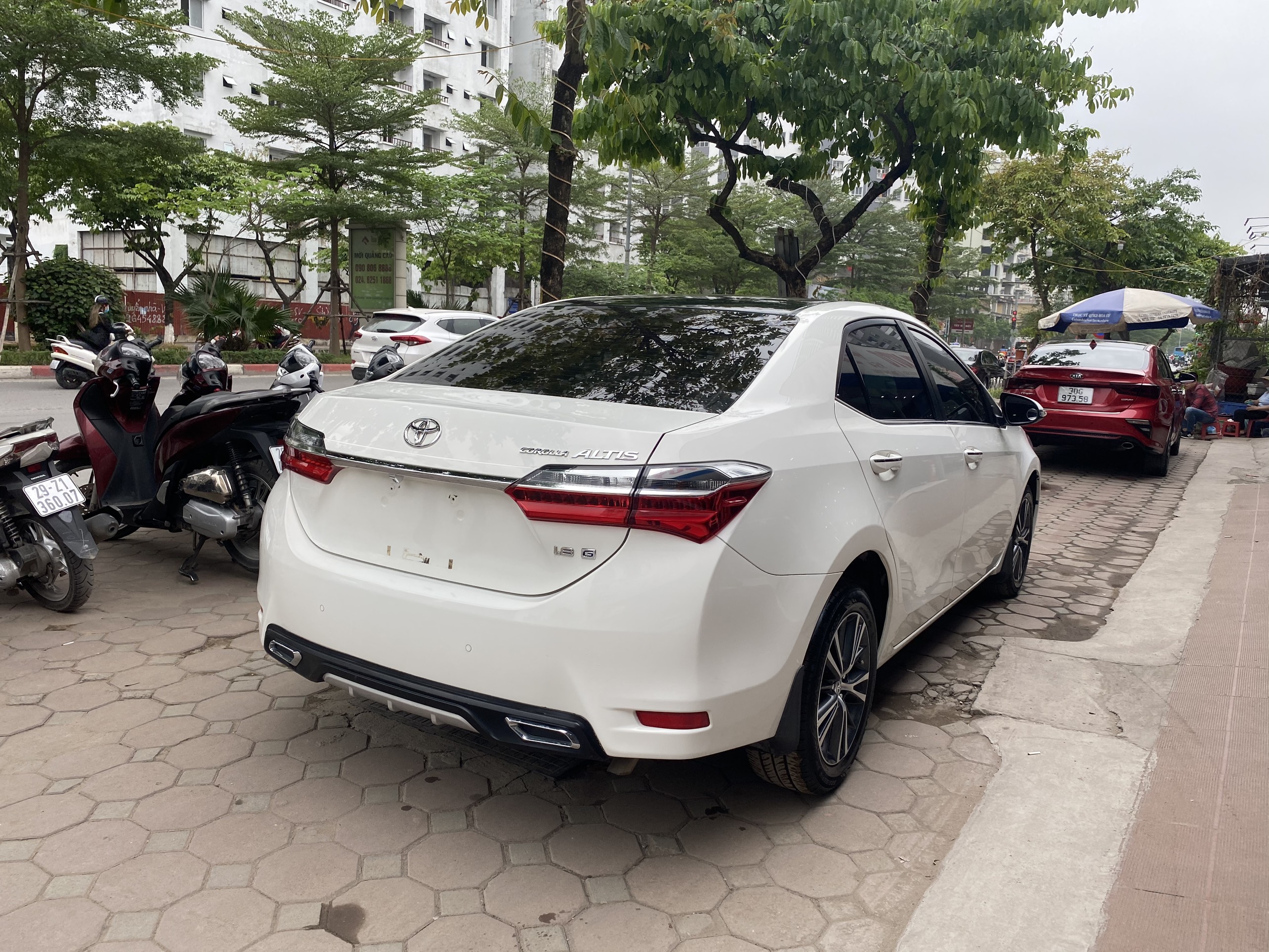 Toyota Altis 1.8G 2018 - 6