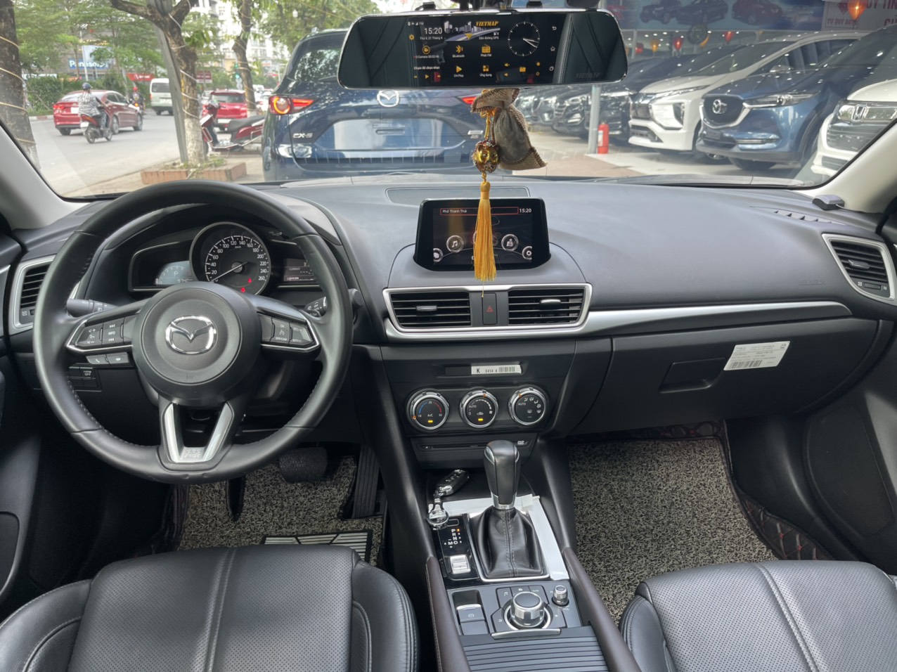 Mazda 3 Sedan 2018 - 7