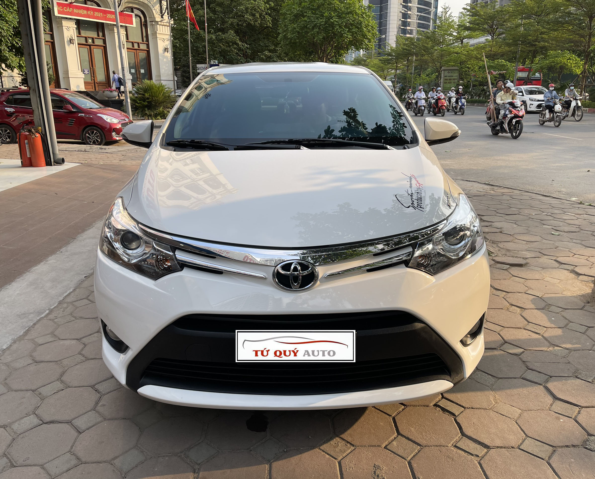 Xe Toyota Vios 1.5G 2018 - Trắng