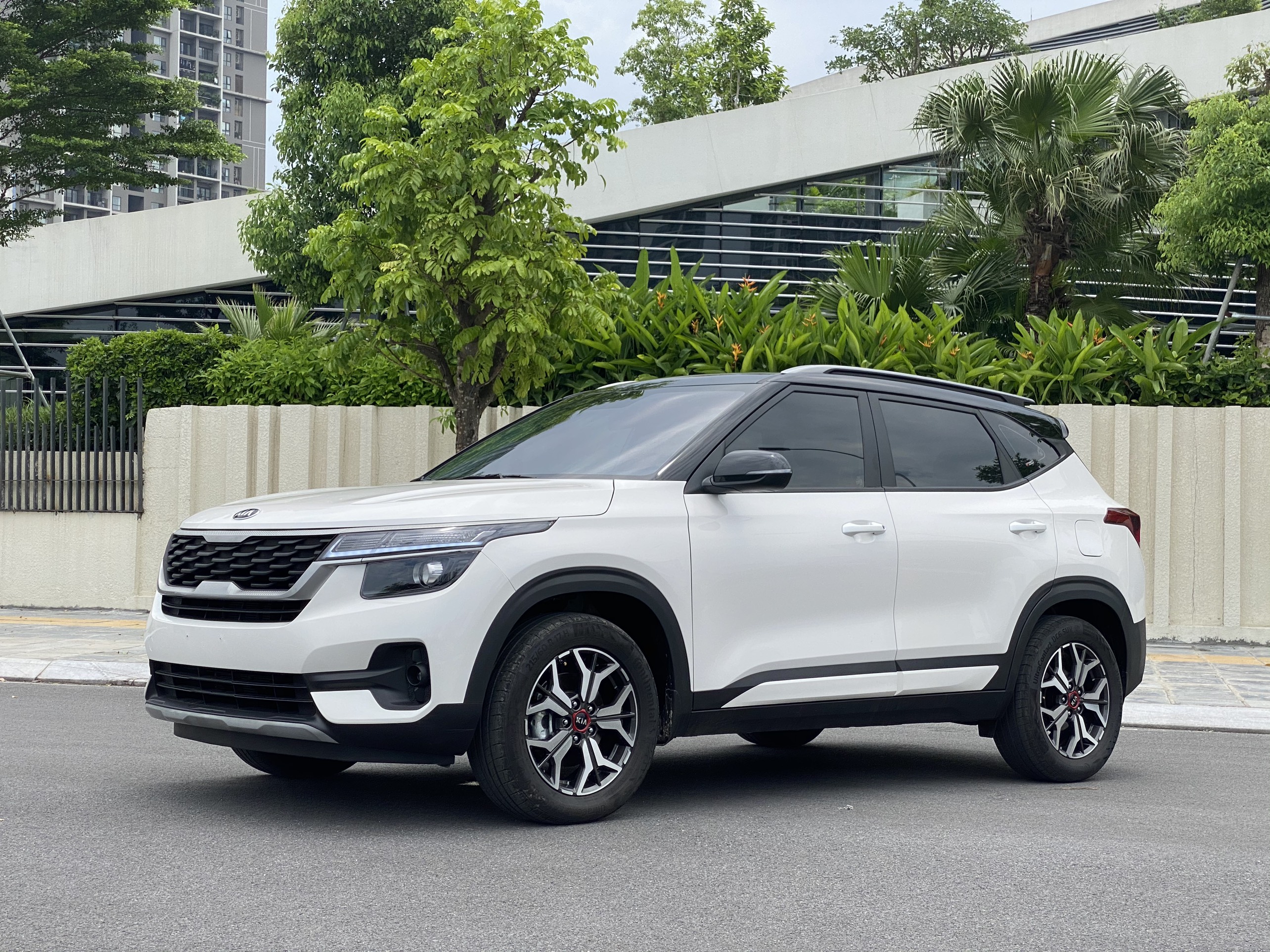 Kia Seltos Deluxe 2020 - 3