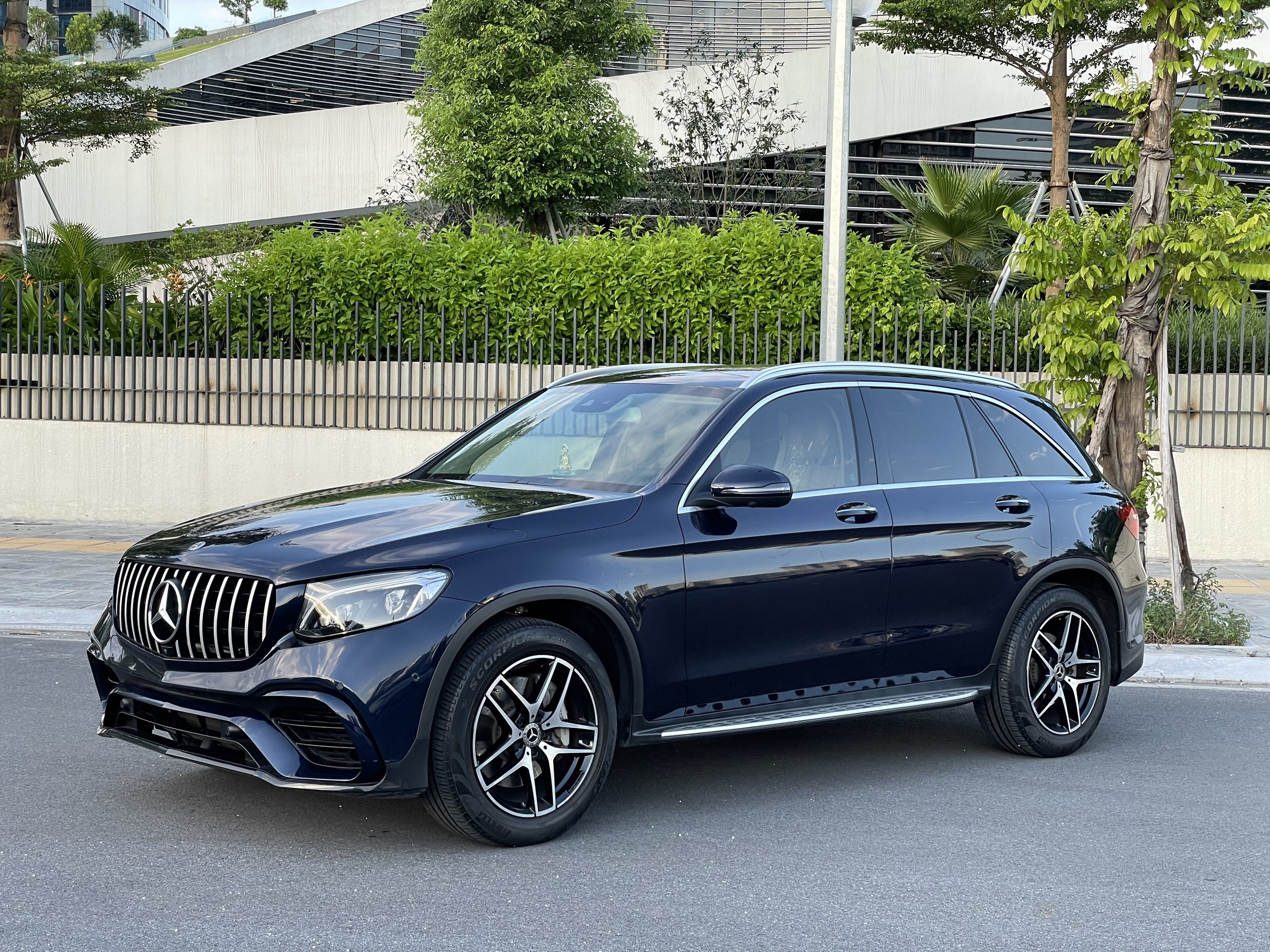 Mercedes GLC300 2019 - 3