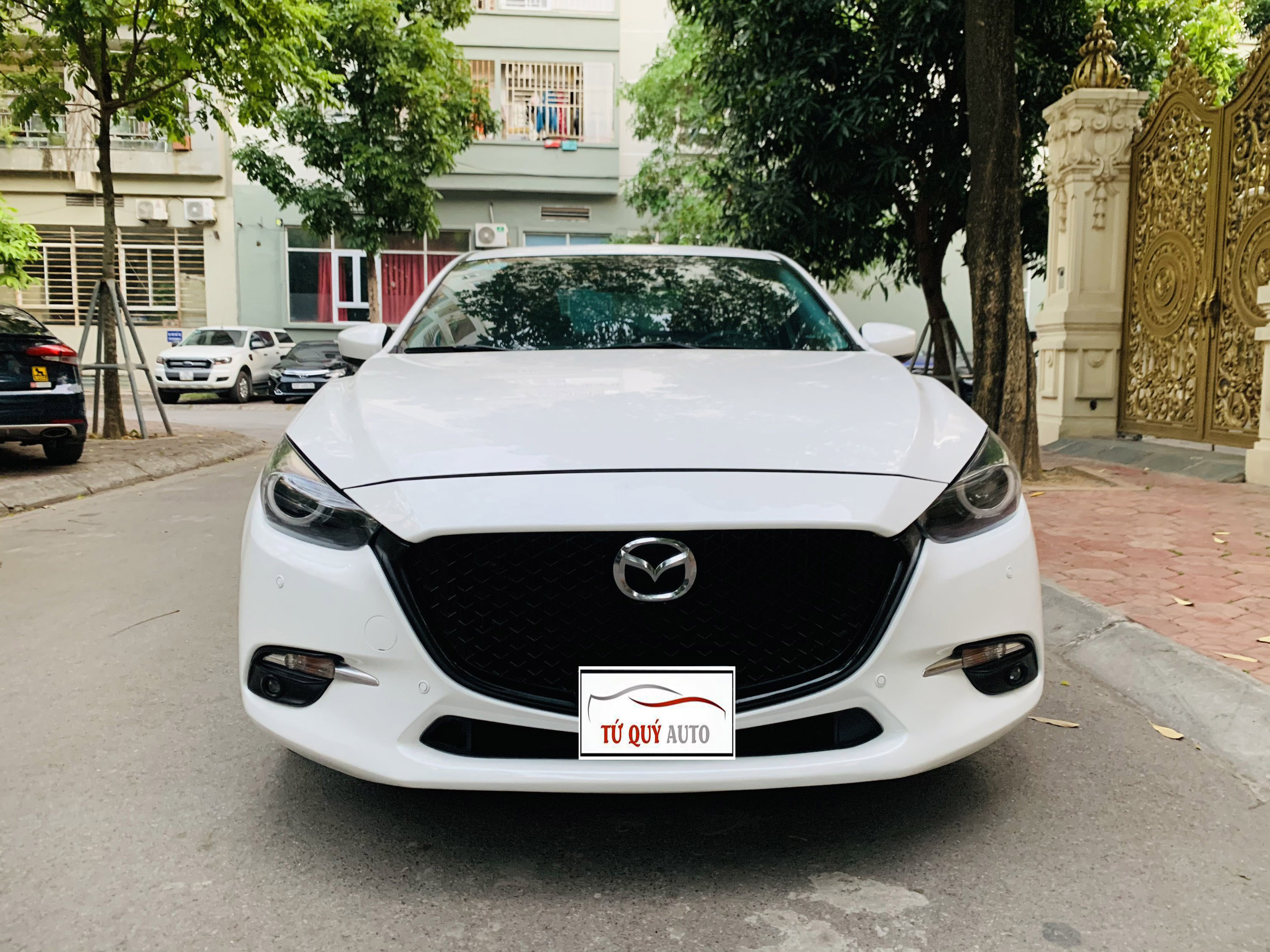 Xe Mazda 3 Sedan 1.5AT 2018 - Trắng