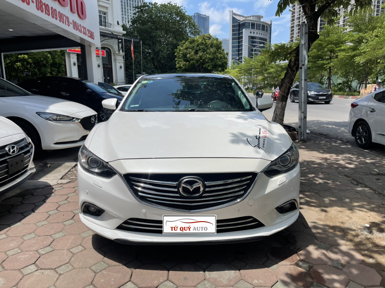 Xe Mazda 6 2.5AT 2016 - Trắng