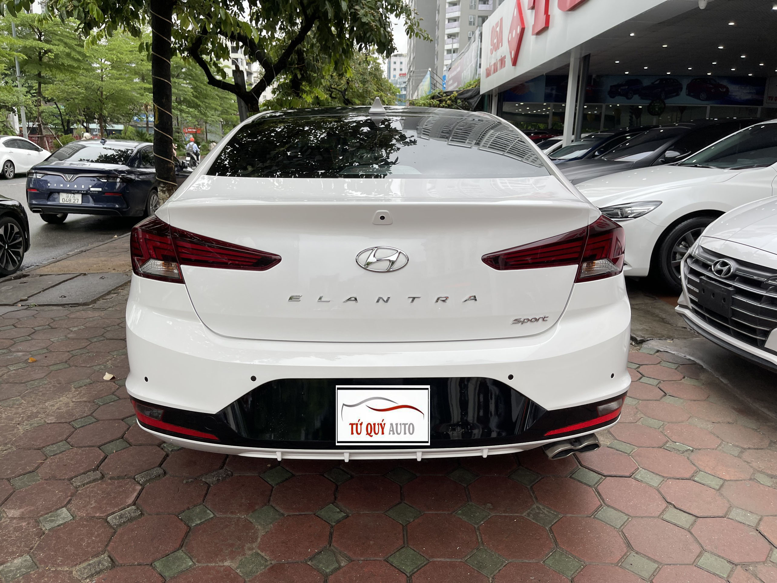 Hyundai Elantra Turbo 2020 - 2