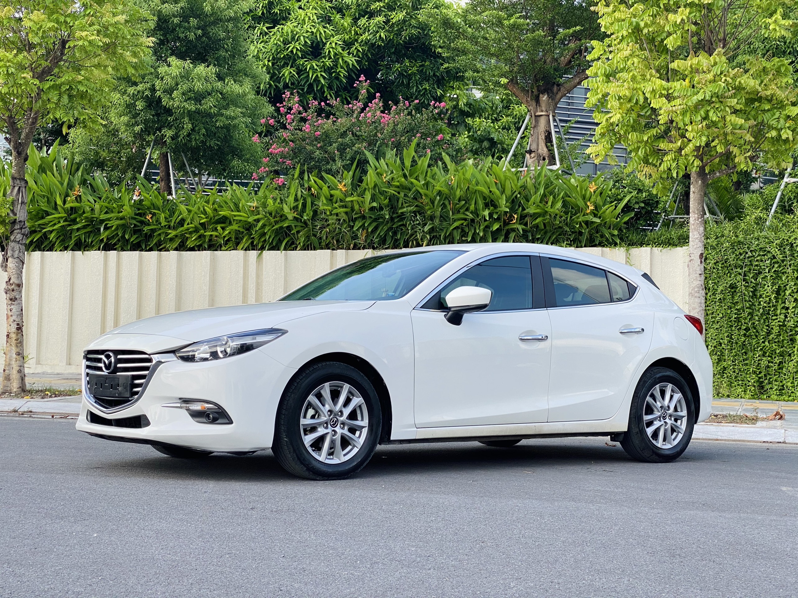 Mazda 3 HB 2018 - 3