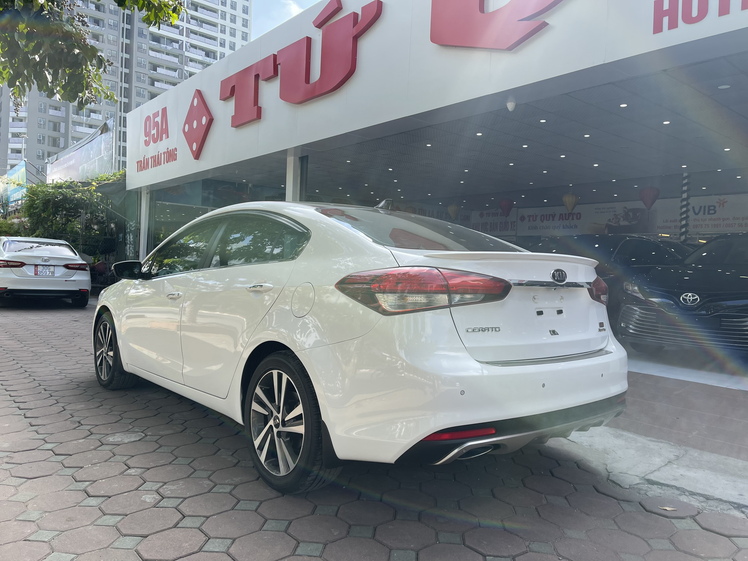 Kia Cerato 1.6AT 2018 - 4