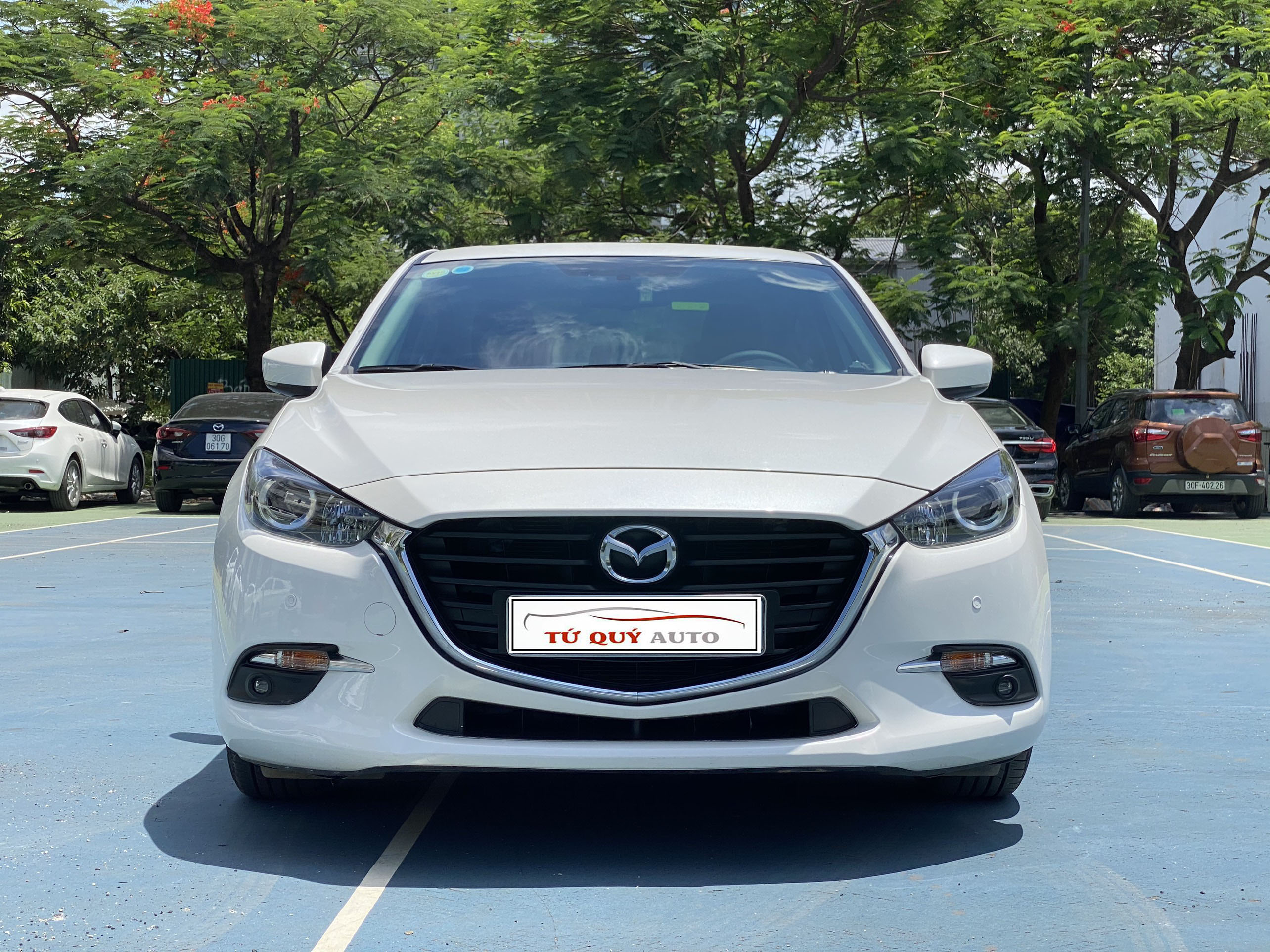 Xe Mazda 3 Sedan 1.5AT 2019 - Trắng