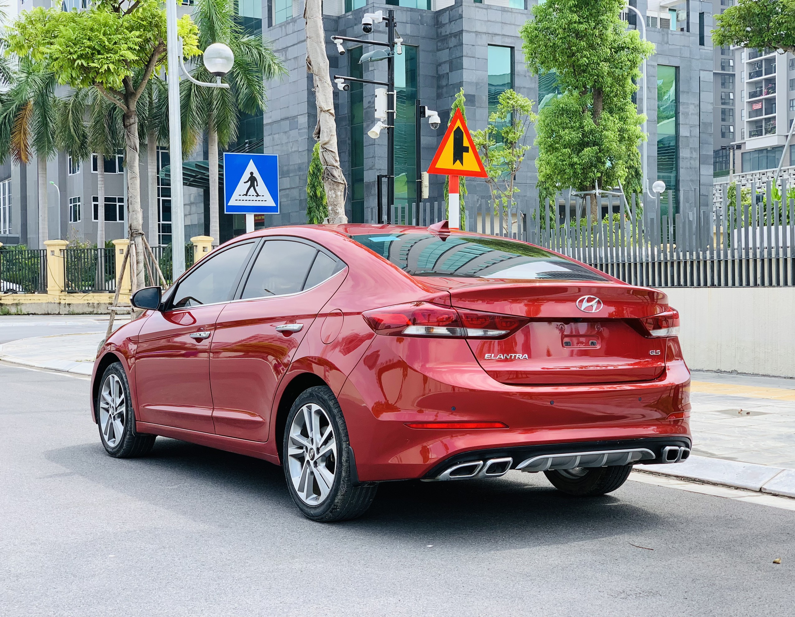 Hyundai Elantra 2.0AT 2018 - 5