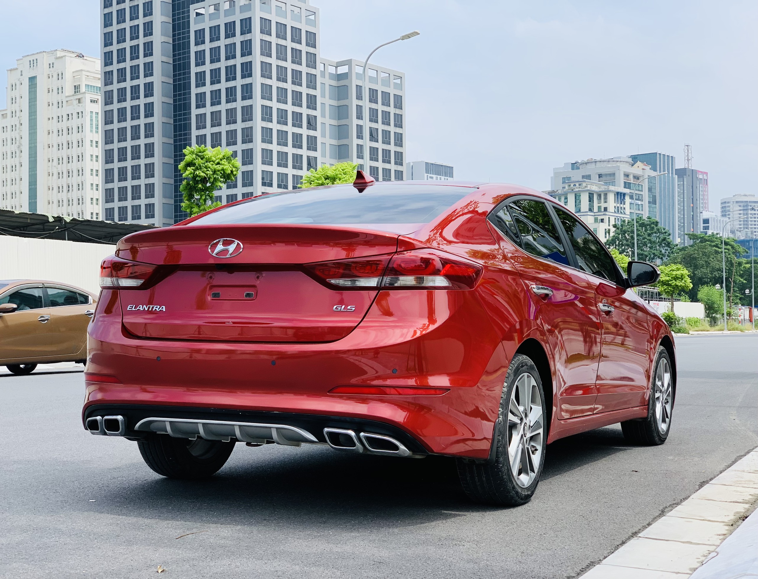 Hyundai Elantra 2.0AT 2018 - 6