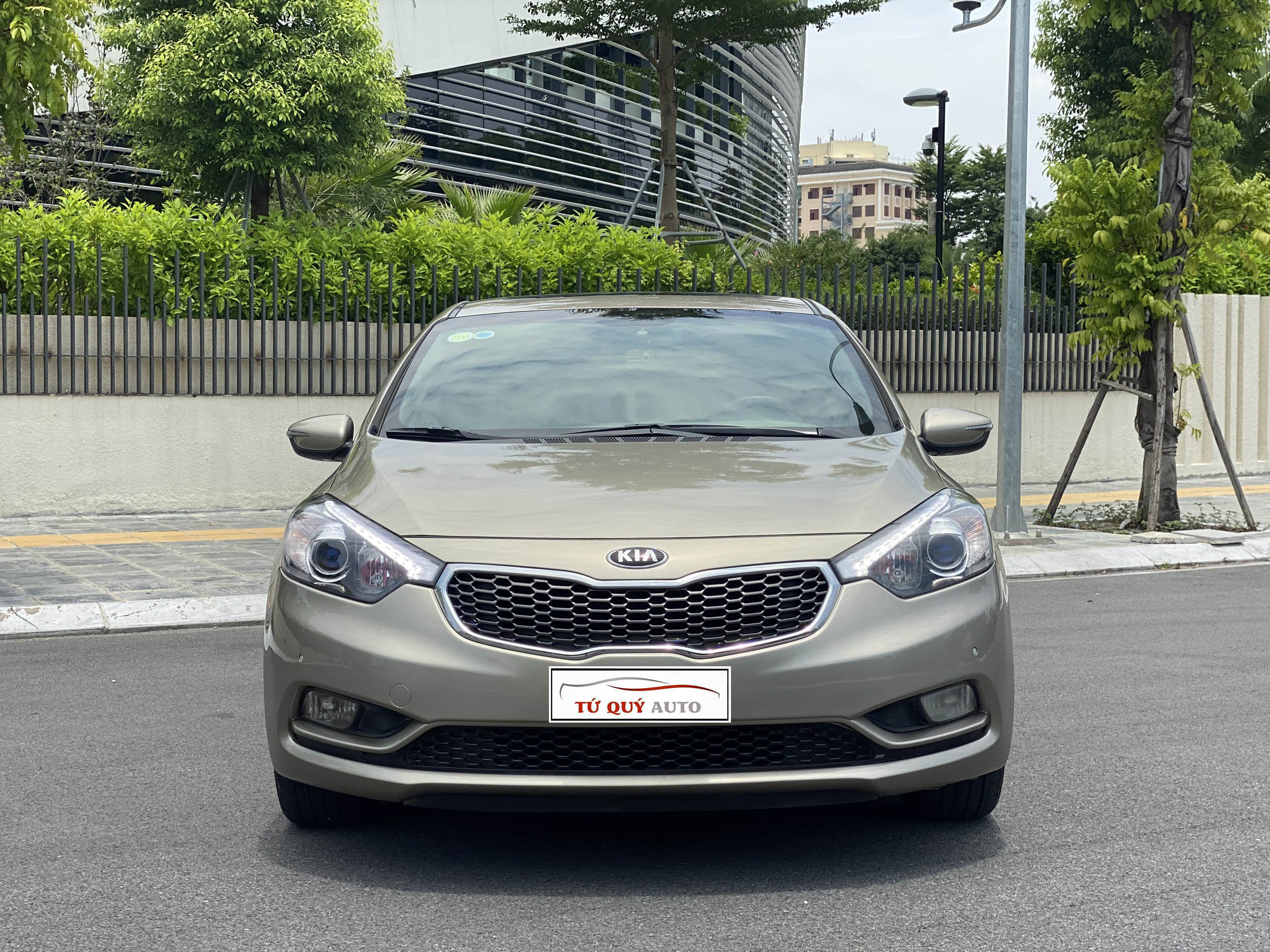 Xe Kia K3 2.0AT 2015 - Vàng Cát