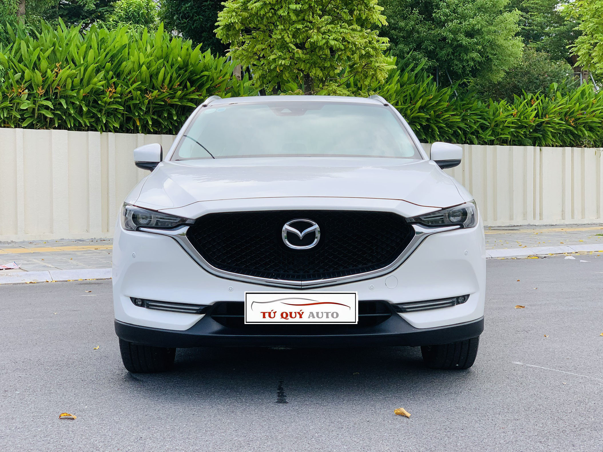 Xe Mazda CX5 2.5AT 2WD 2018 - Trắng