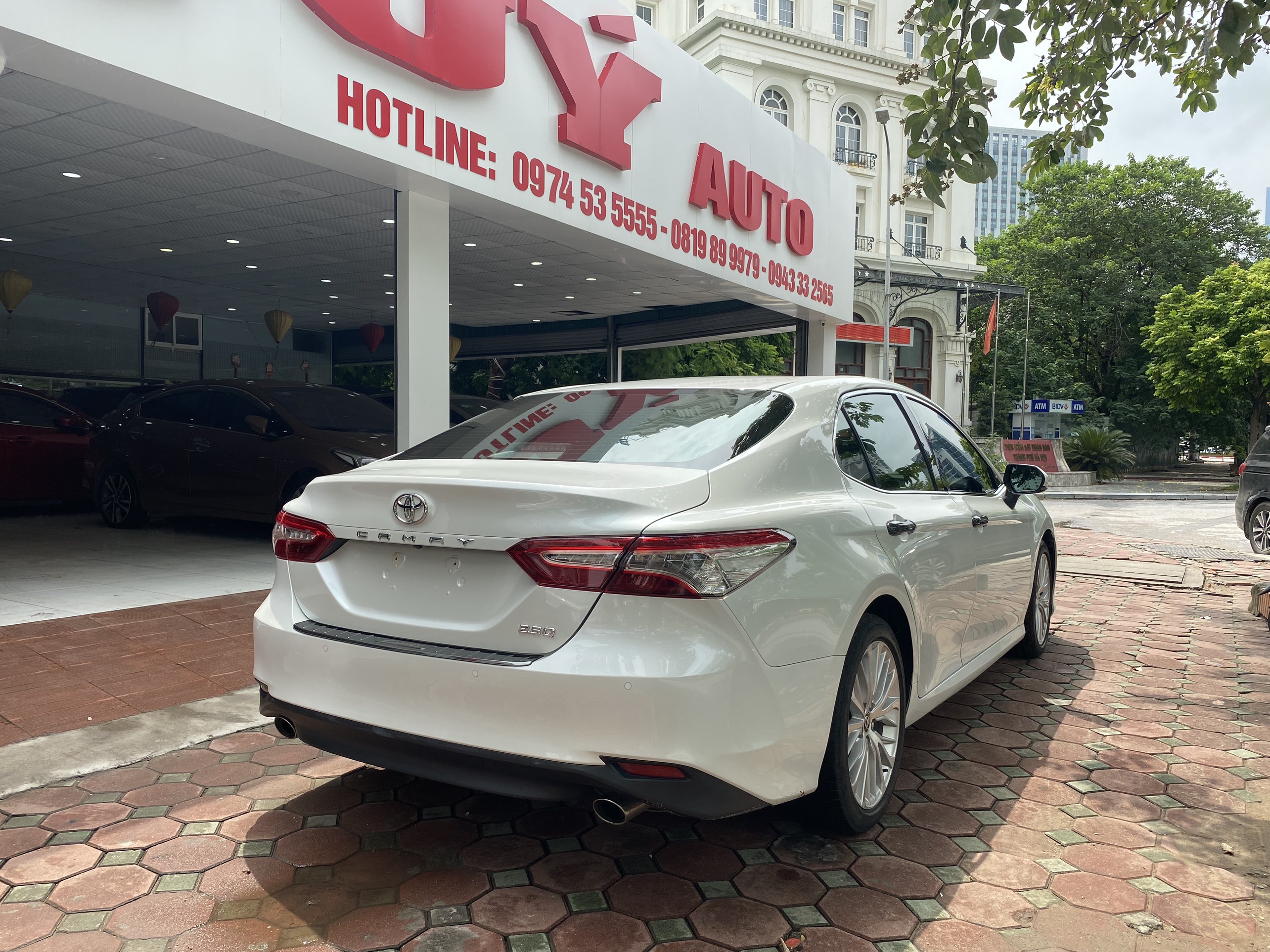 Toyota Camry 2.5Q 2019 - 4