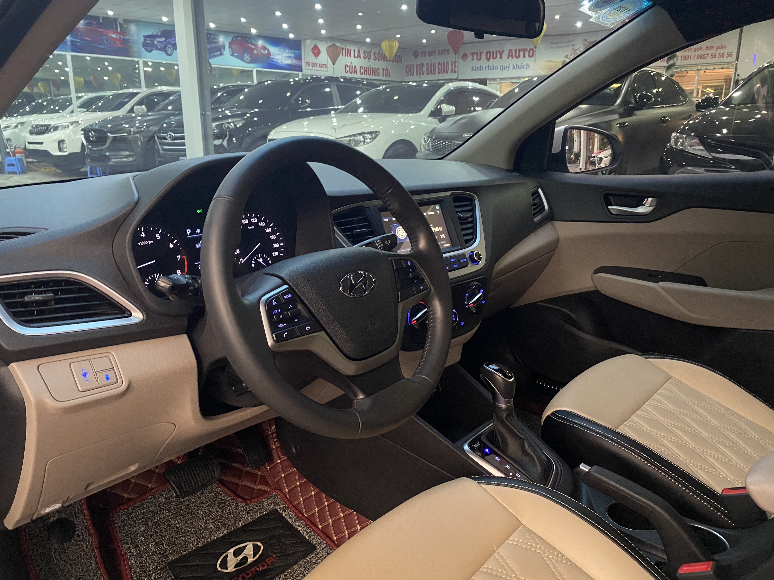 Hyundai Accent 1.4AT 2019 - 9