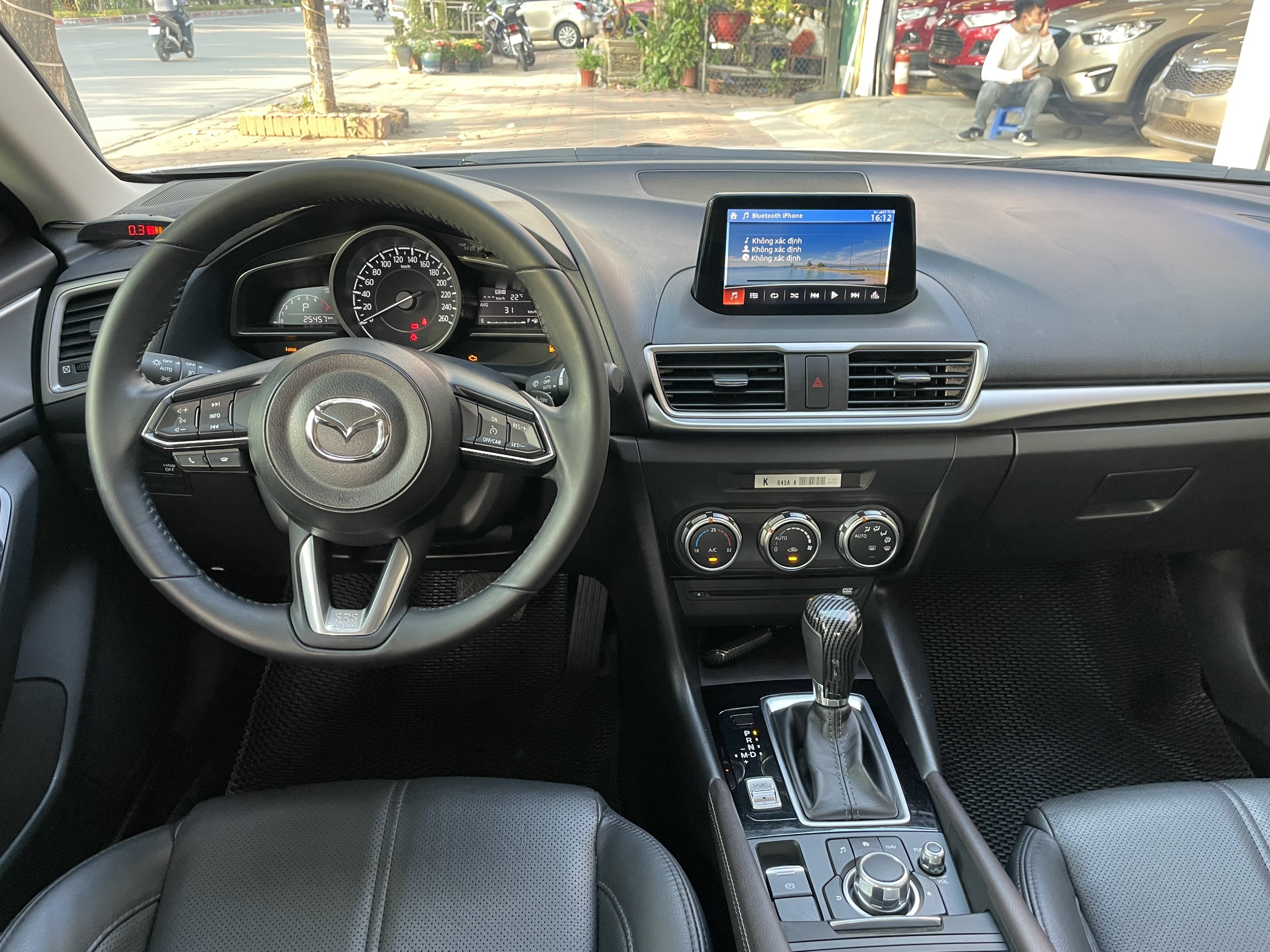 Mazda 3 Sedan 1.5AT 2019 - 8