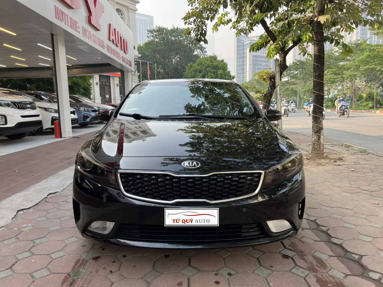 Xe Kia Cerato 1.6AT 2016 - Đen