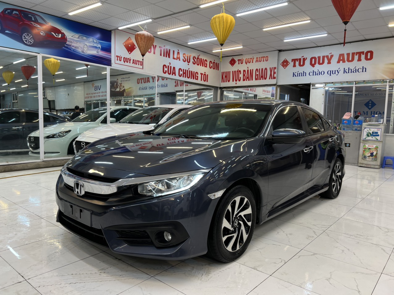 Honda Civic 1.8E 2018 - 2