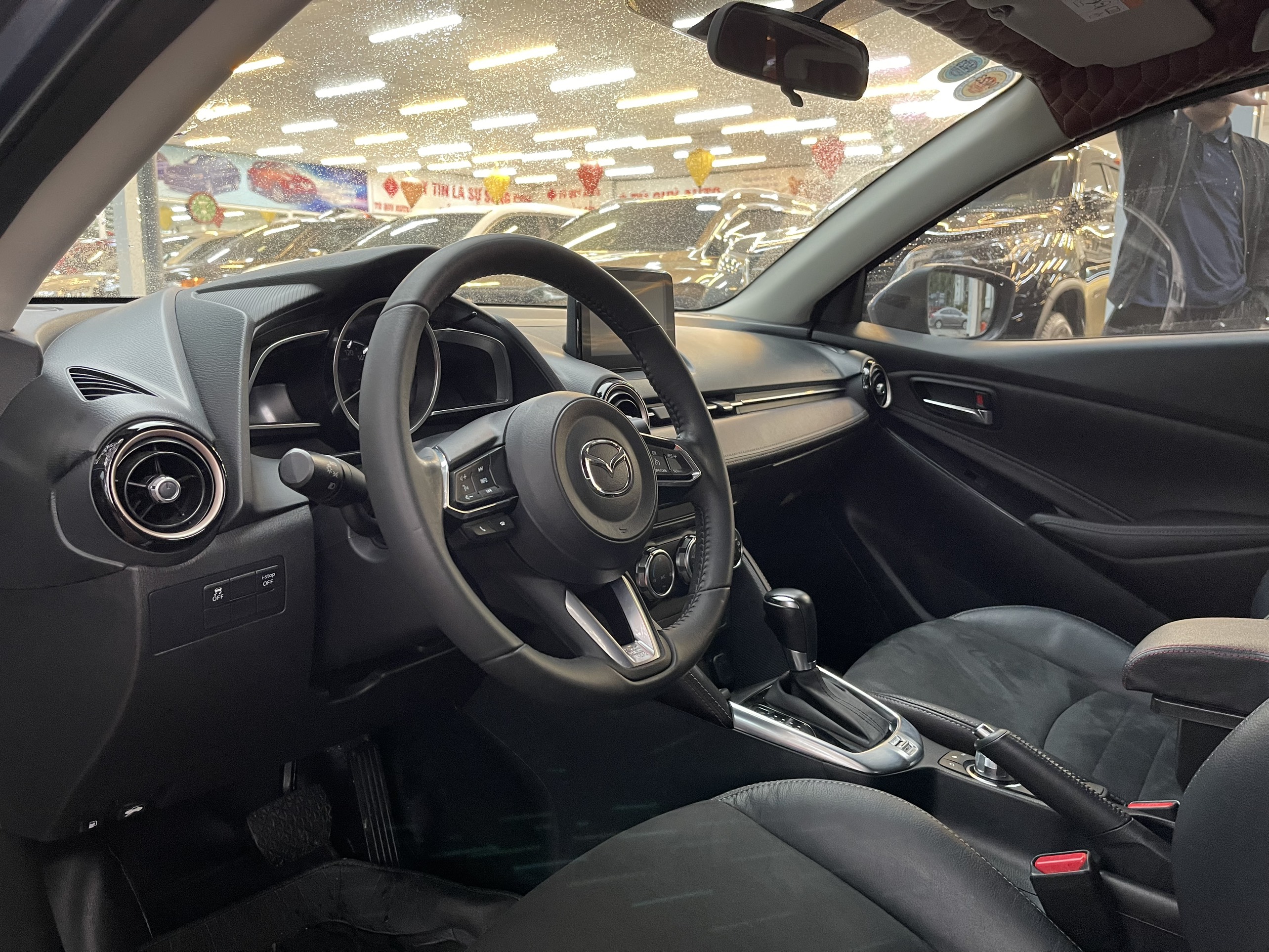 Mazda 2 Sedan 2019 - 9