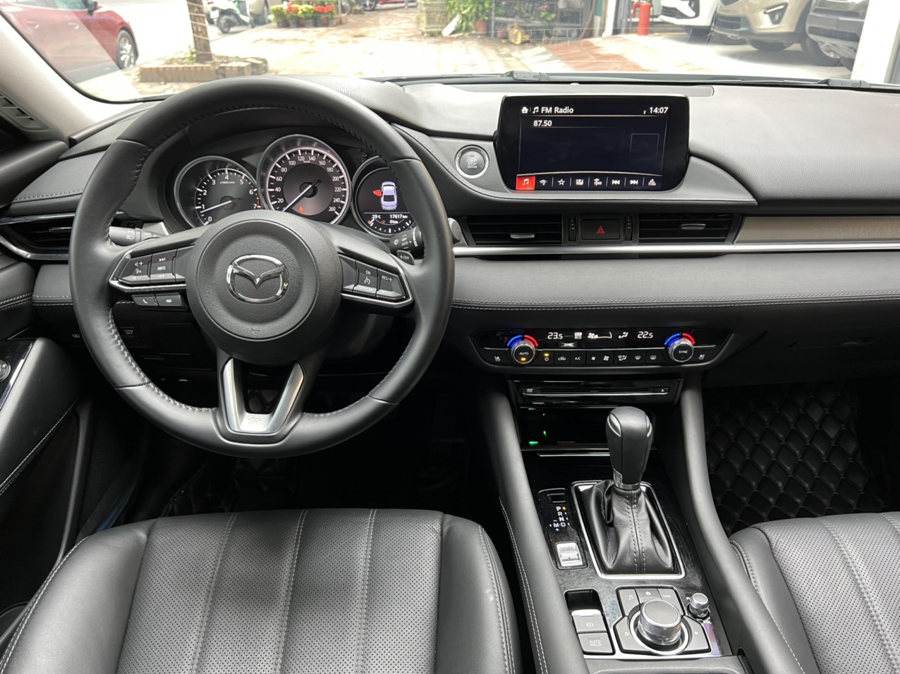 Mazda 6 Premium 2.5AT 2020 - 8