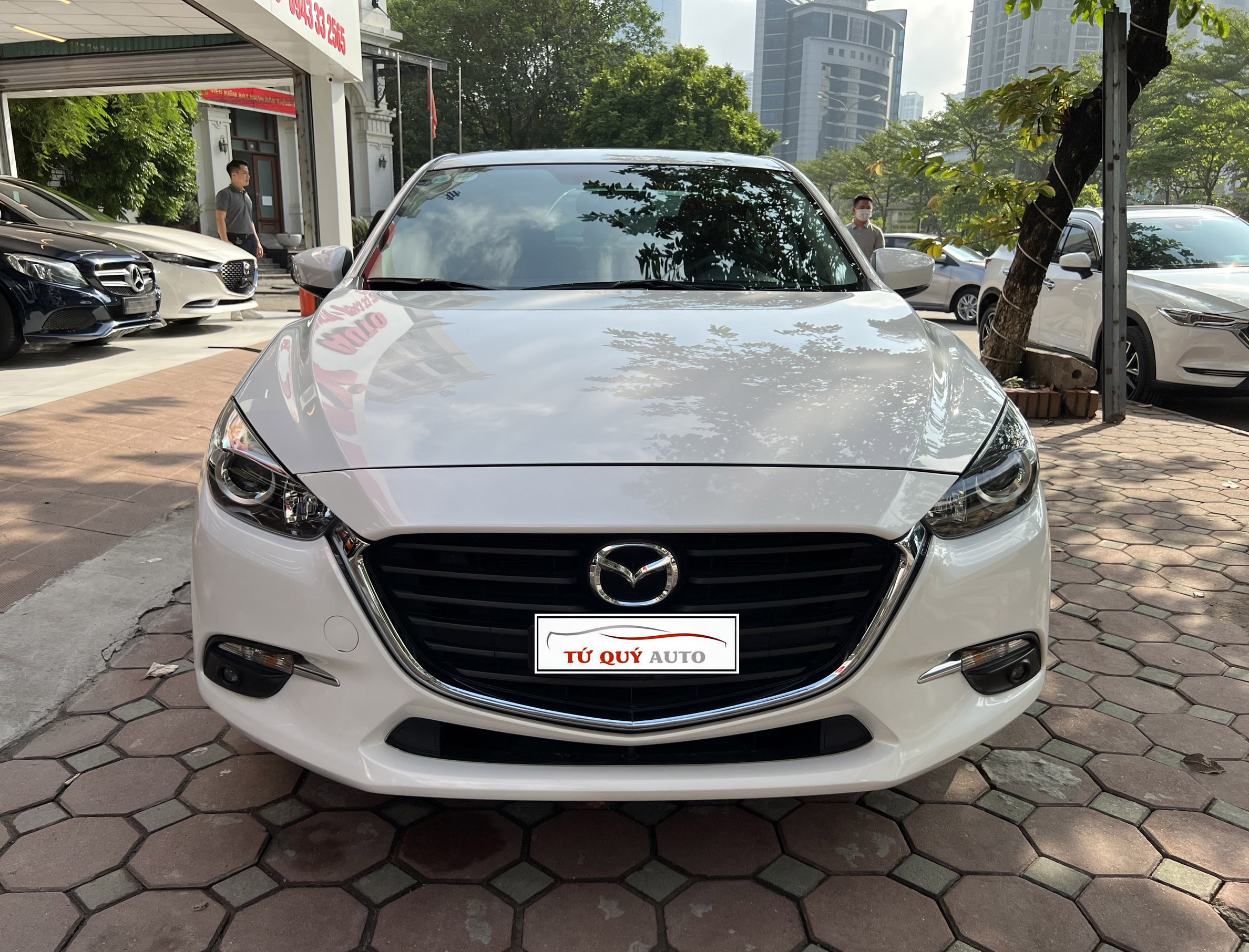 Xe Mazda 3 Sedan 1.5AT 2019 - Trắng