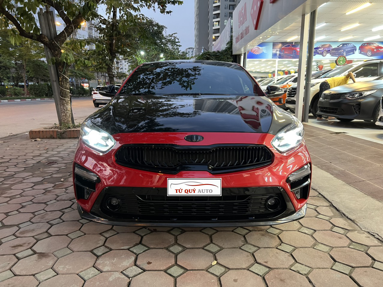 Xe Kia Cerato Premium 2.0AT 2020 - Đỏ