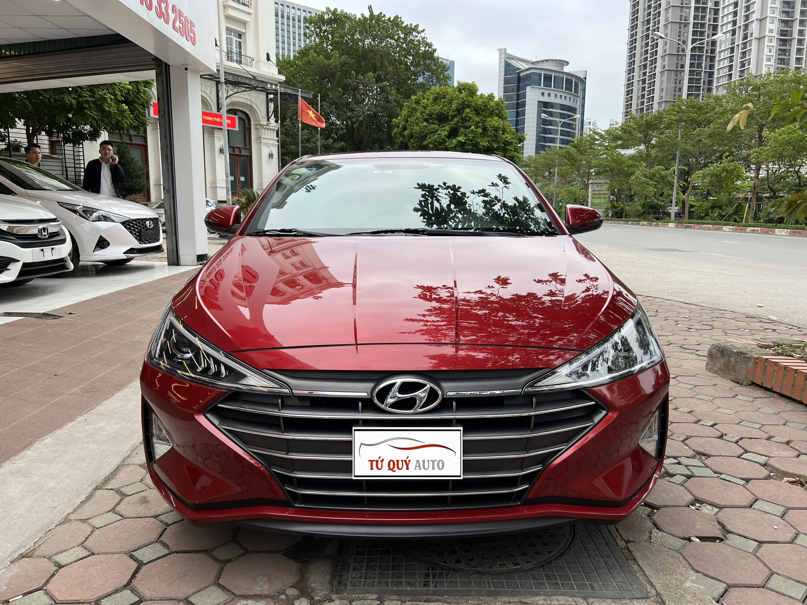 Xe Hyundai Elantra 1.6AT 2019 Model 2020 - Đỏ