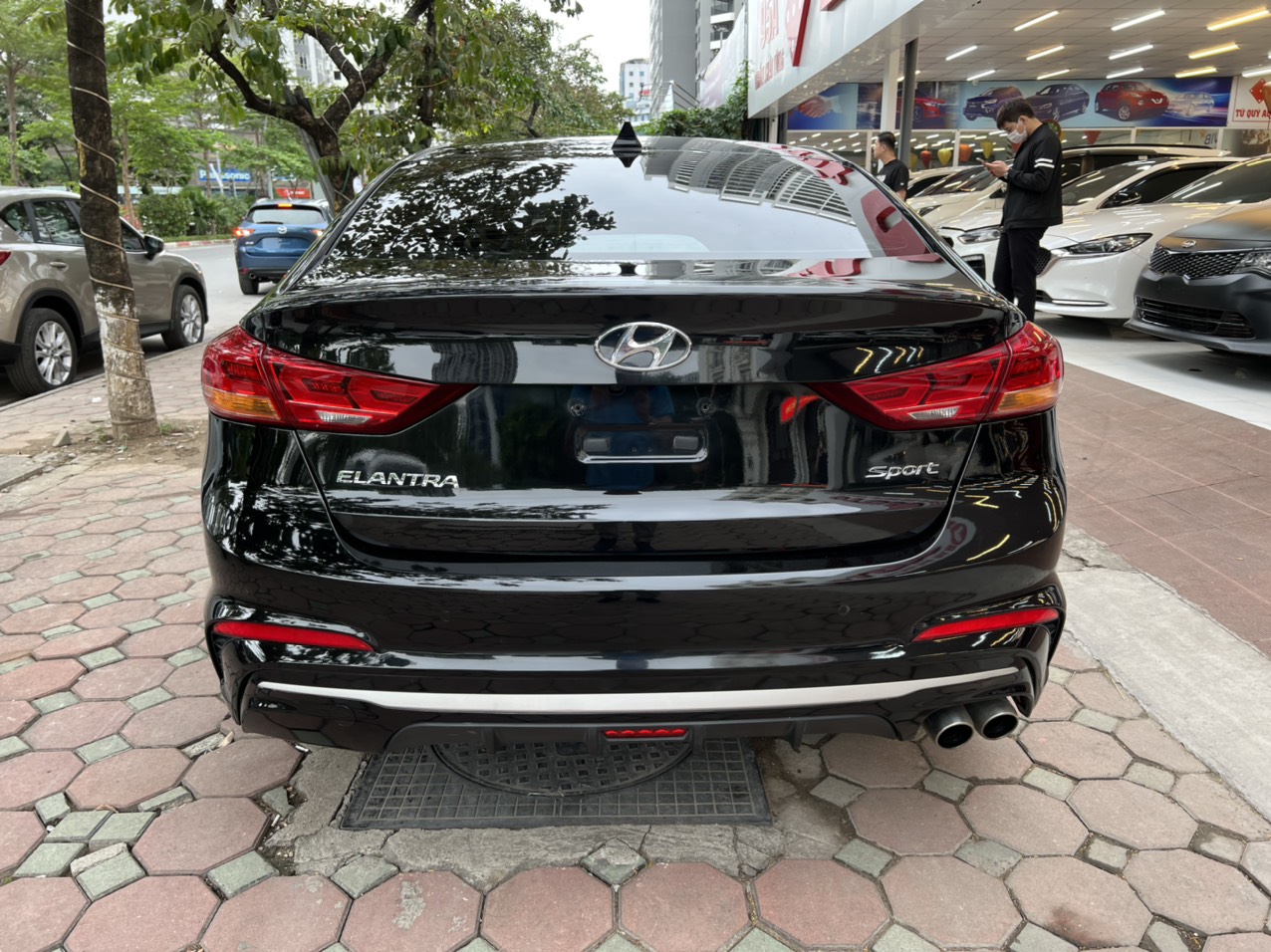 Hyundai Elantra Turbo 2018 - 5