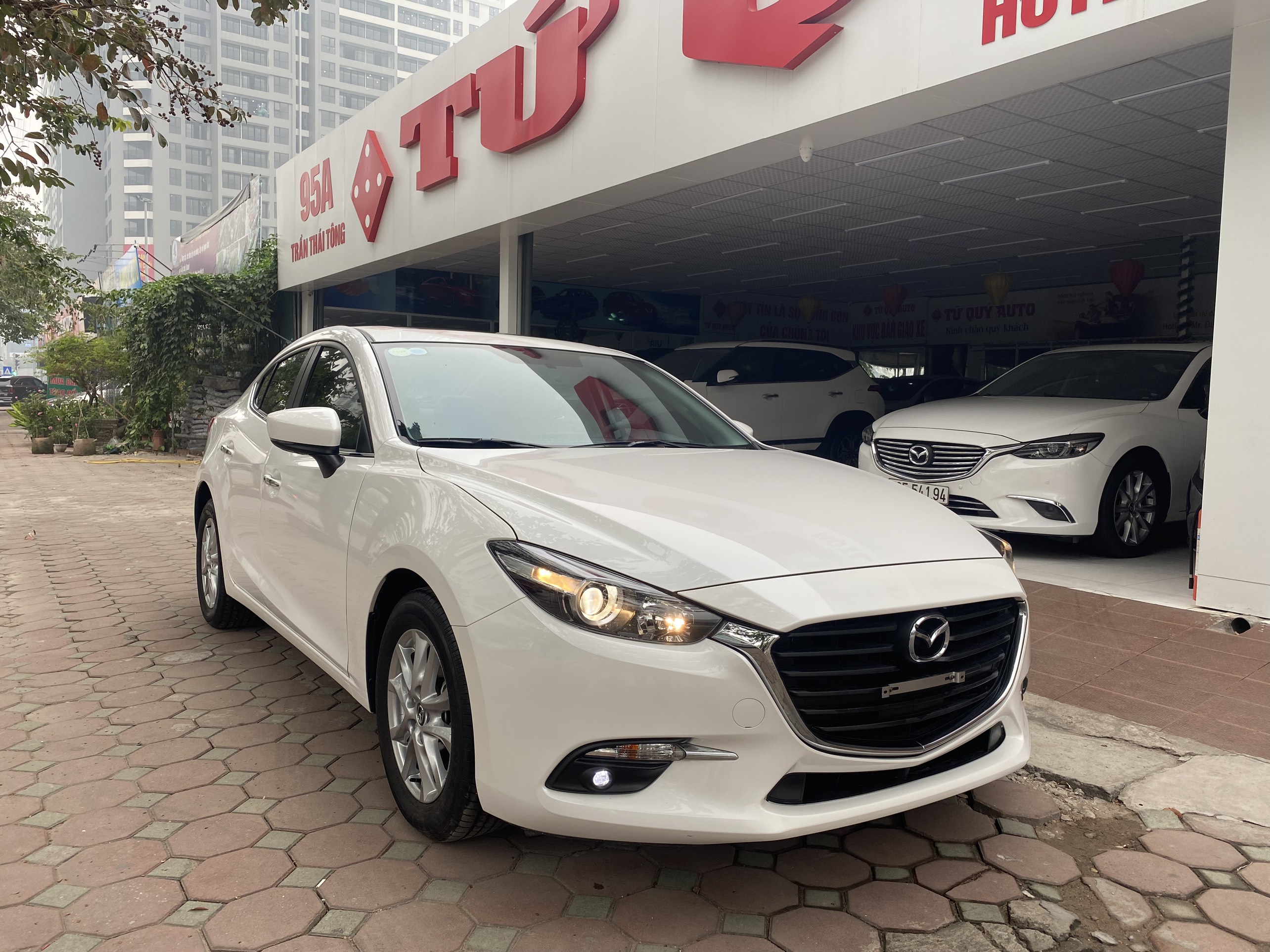 Mazda 3 Sedan 2019 - 2