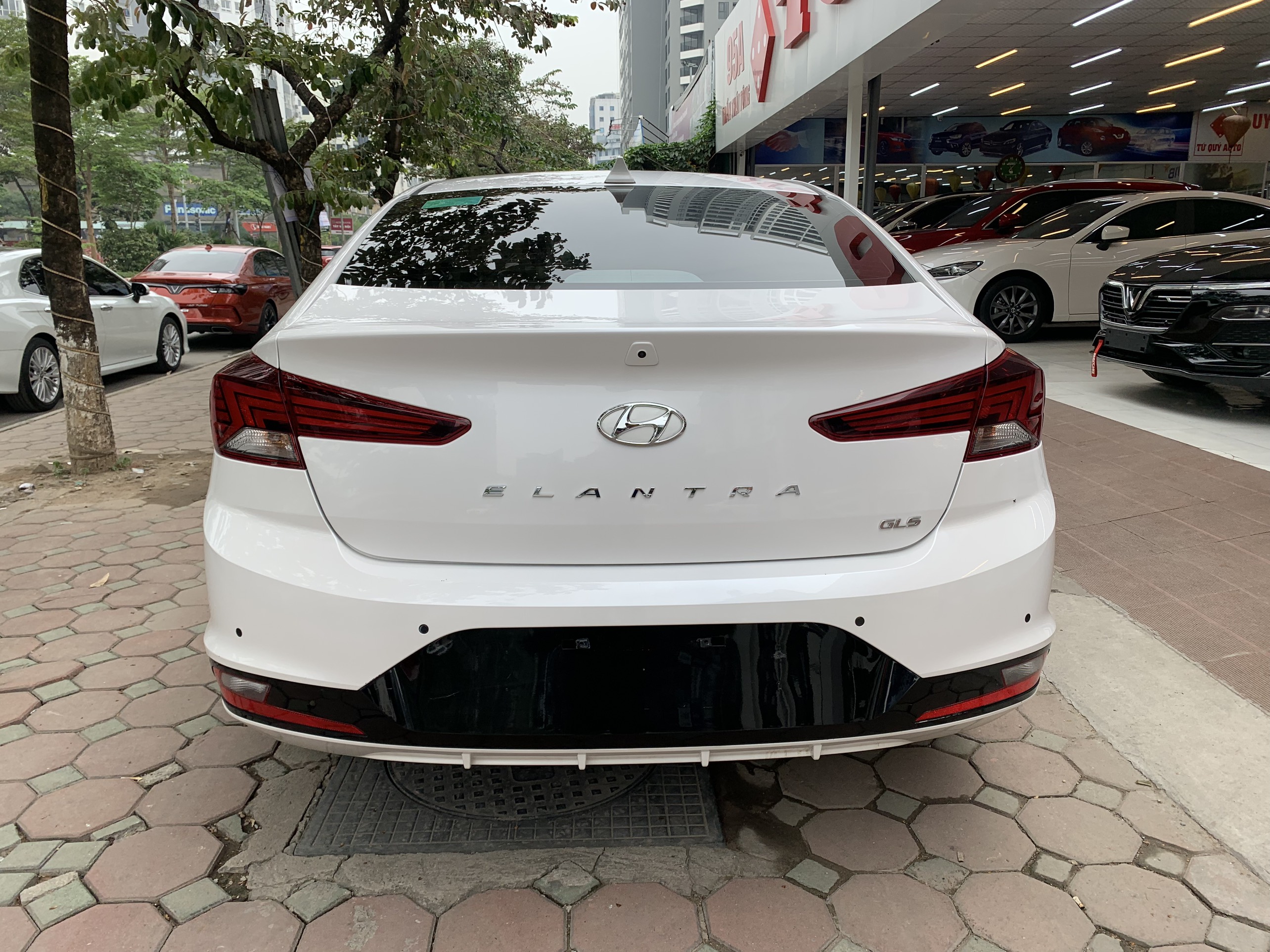 Hyundai Elantra 2.0AT 2020 - 5