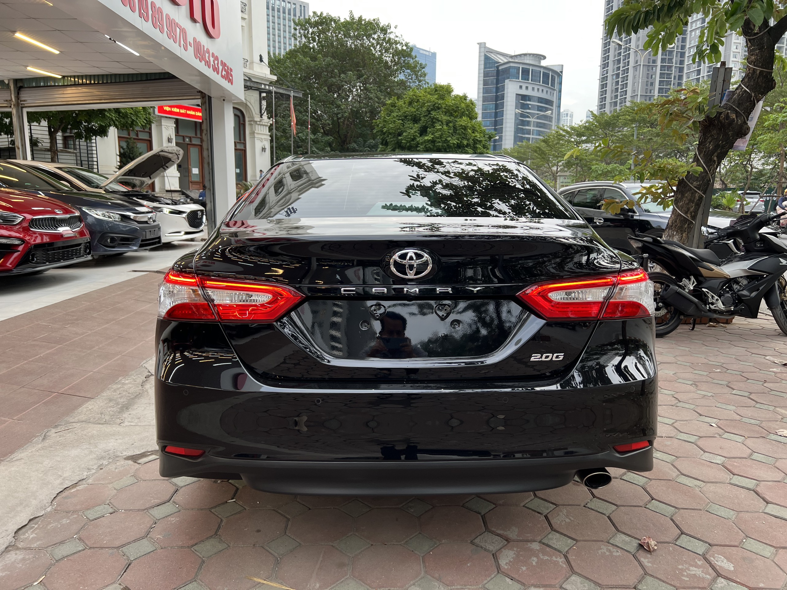 Toyota Camry 2.0G 2020 - 5