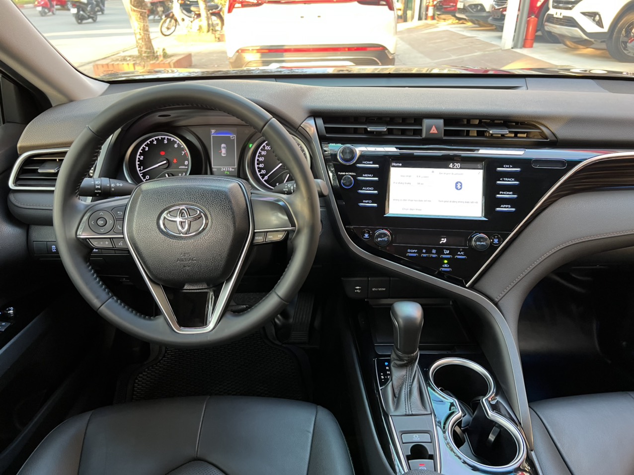 Toyota Camry 2.0G 2019 - 8