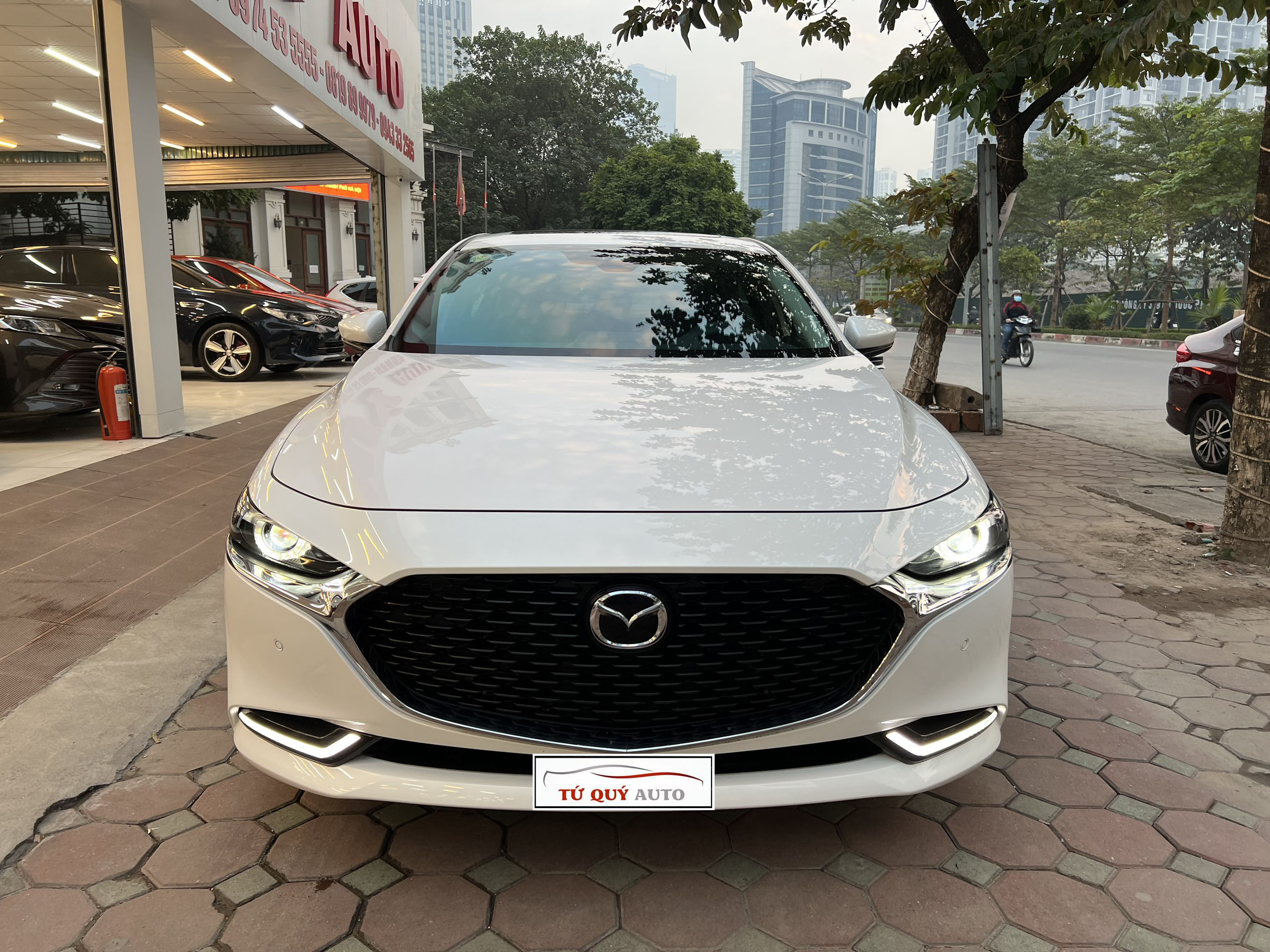 Xe Mazda 3 Premium 1.5AT 2021 - Trắng