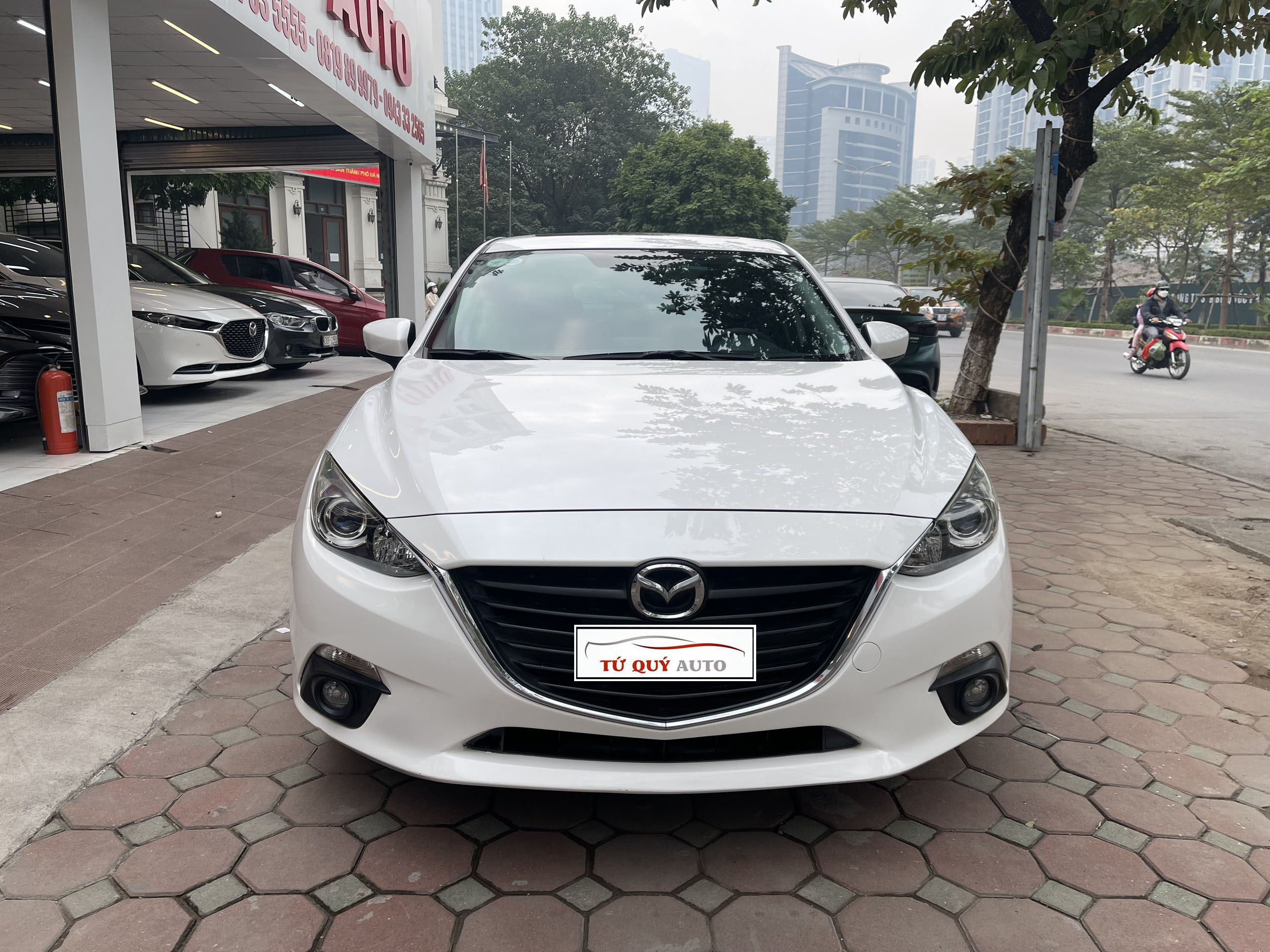 Xe Mazda 3 Sedan 1.5AT 2016 - Trắng