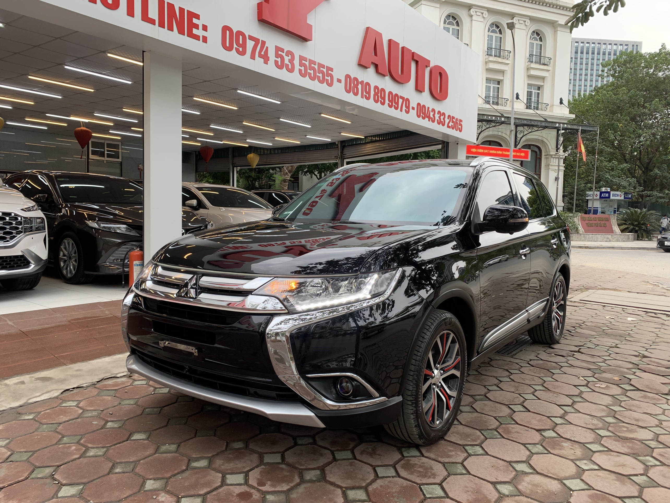 Mitsubishi Outlander 2.4AT 2017 - 2