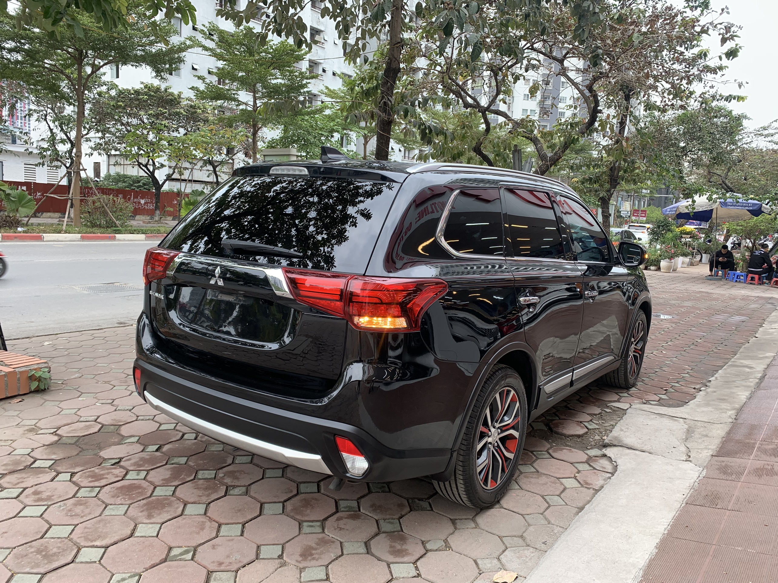 Mitsubishi Outlander 2.4AT 2017 - 6