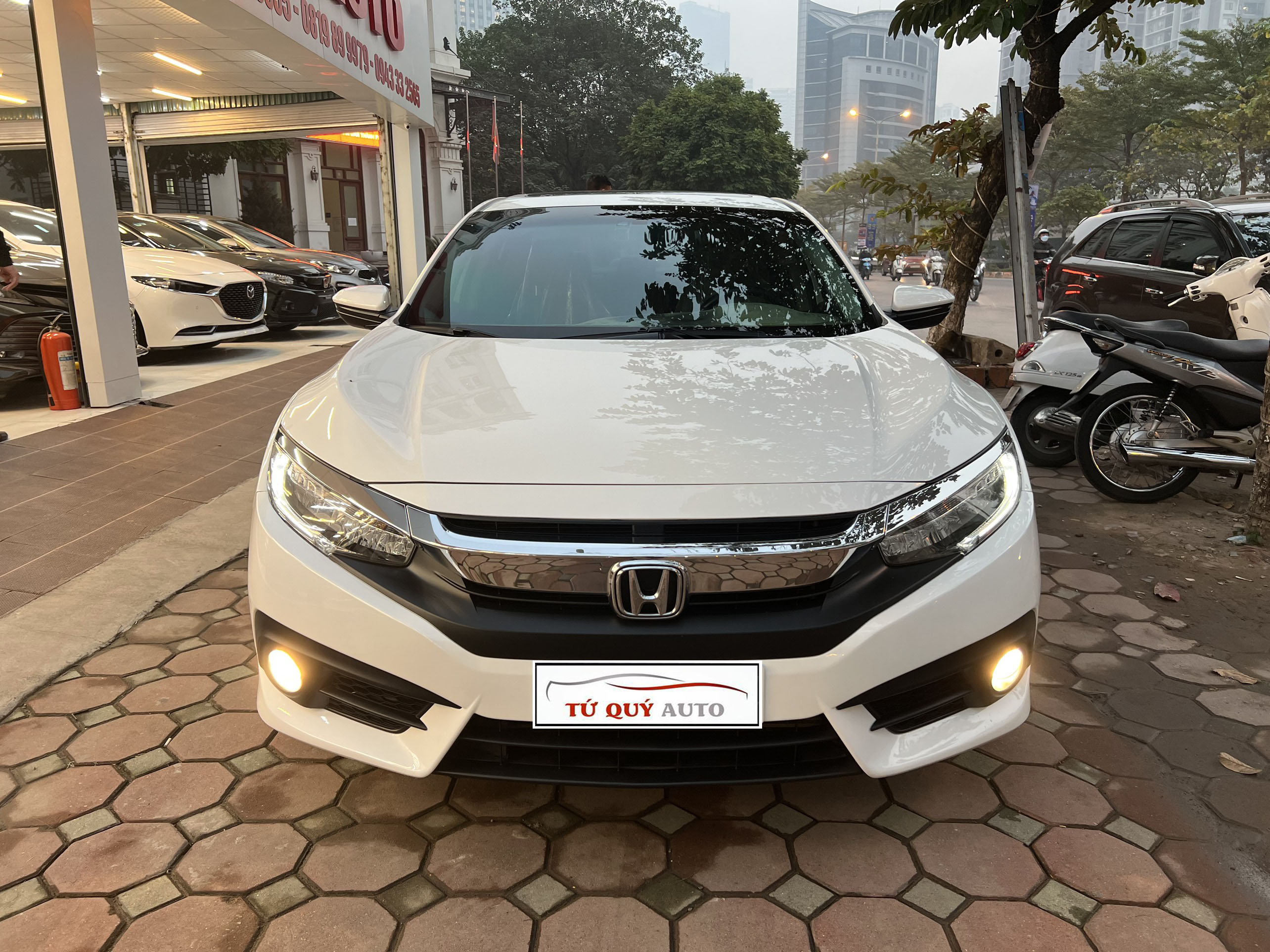 Xe Honda Civic 1.5L 2016 - Trắng