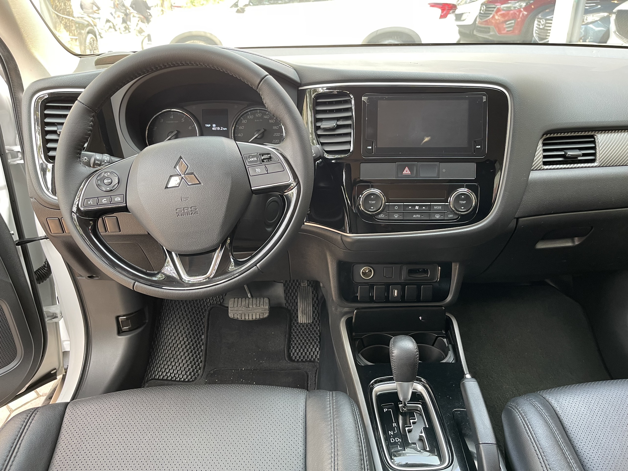 Mitsubishi Outlander 2.0AT 2019 - 8