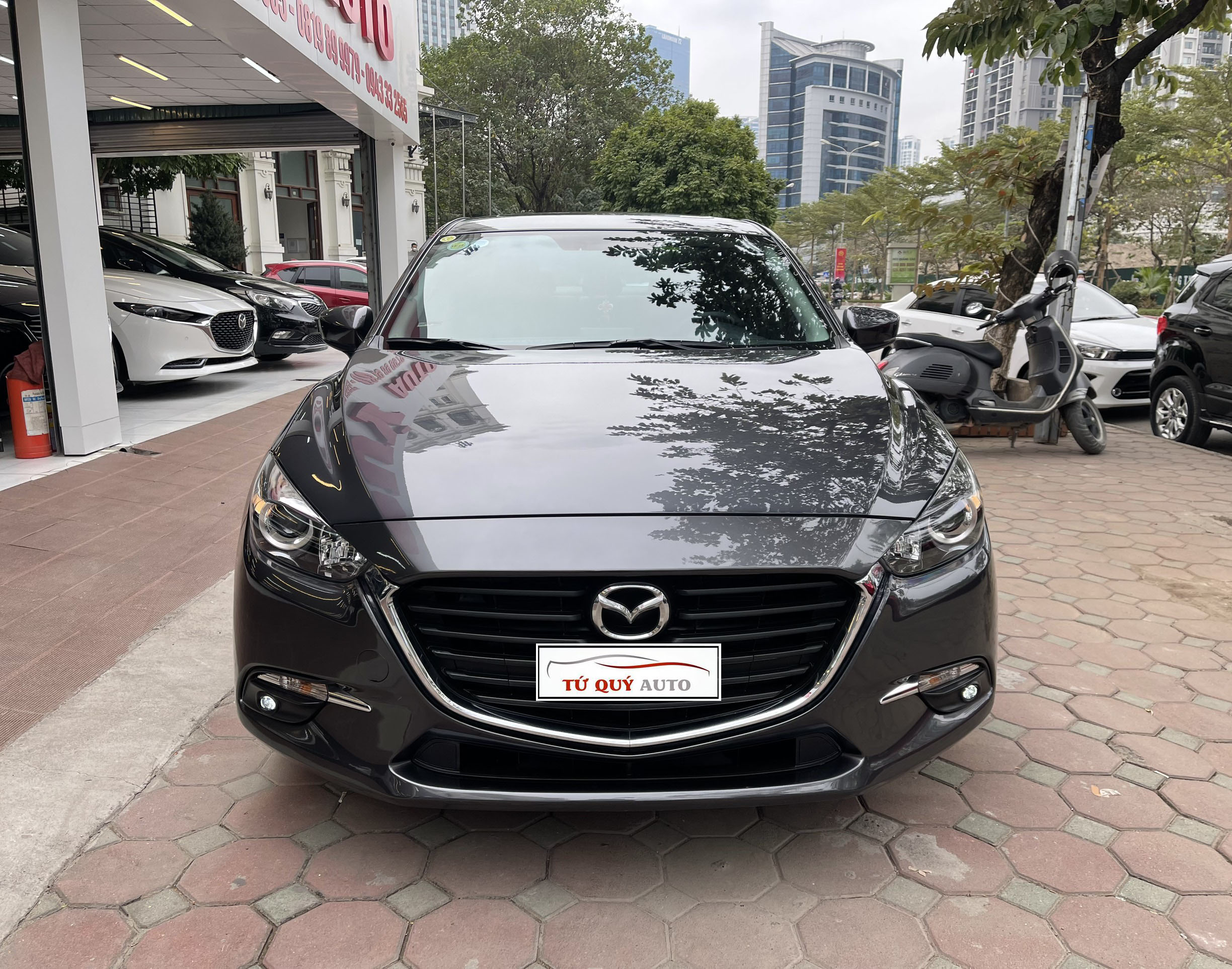 Xe Mazda 3 1.5AT 2018 - Xám Grey